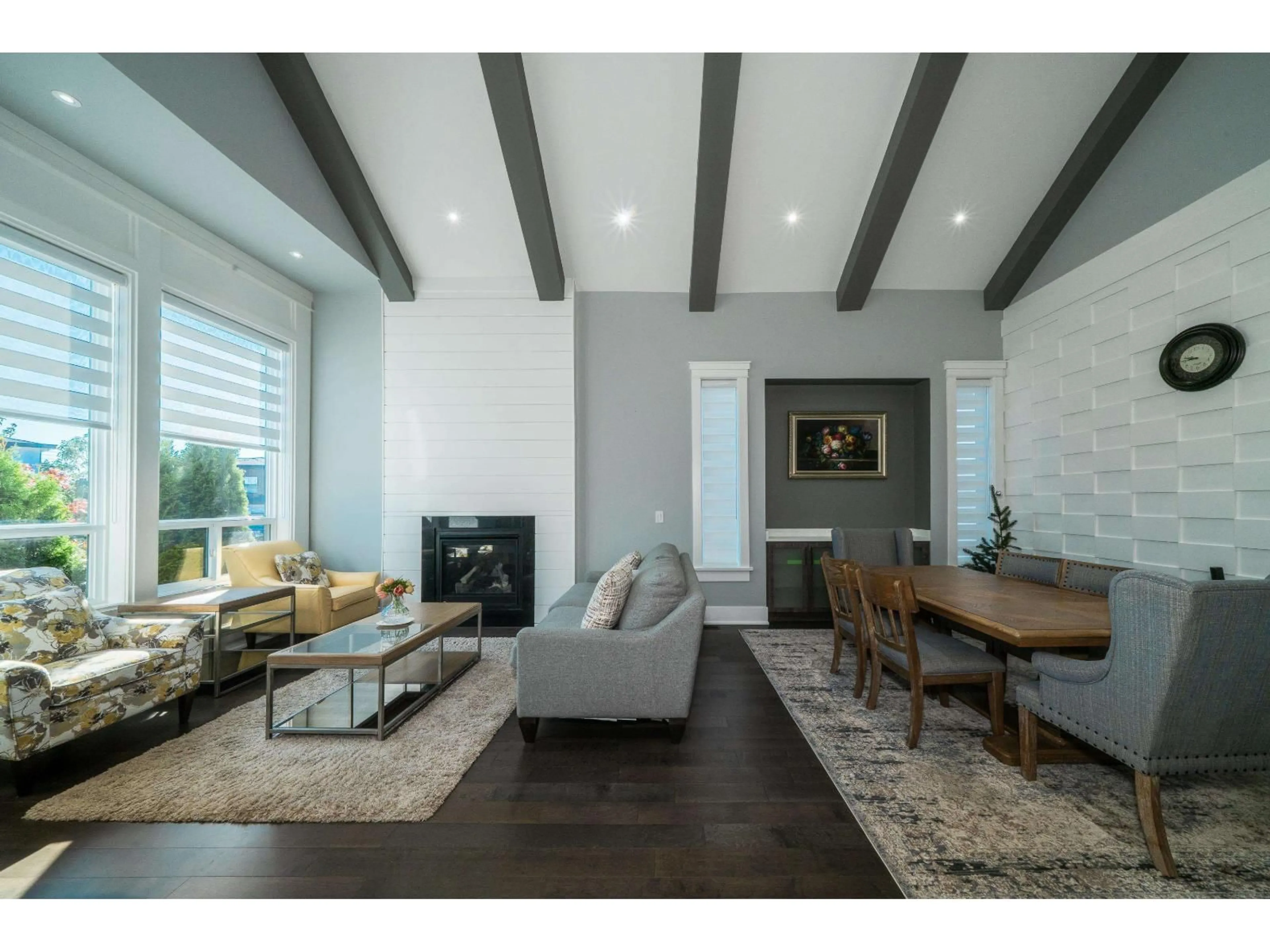 Living room with furniture, unknown for 15441 76B AVENUE, Surrey British Columbia V3S1C2