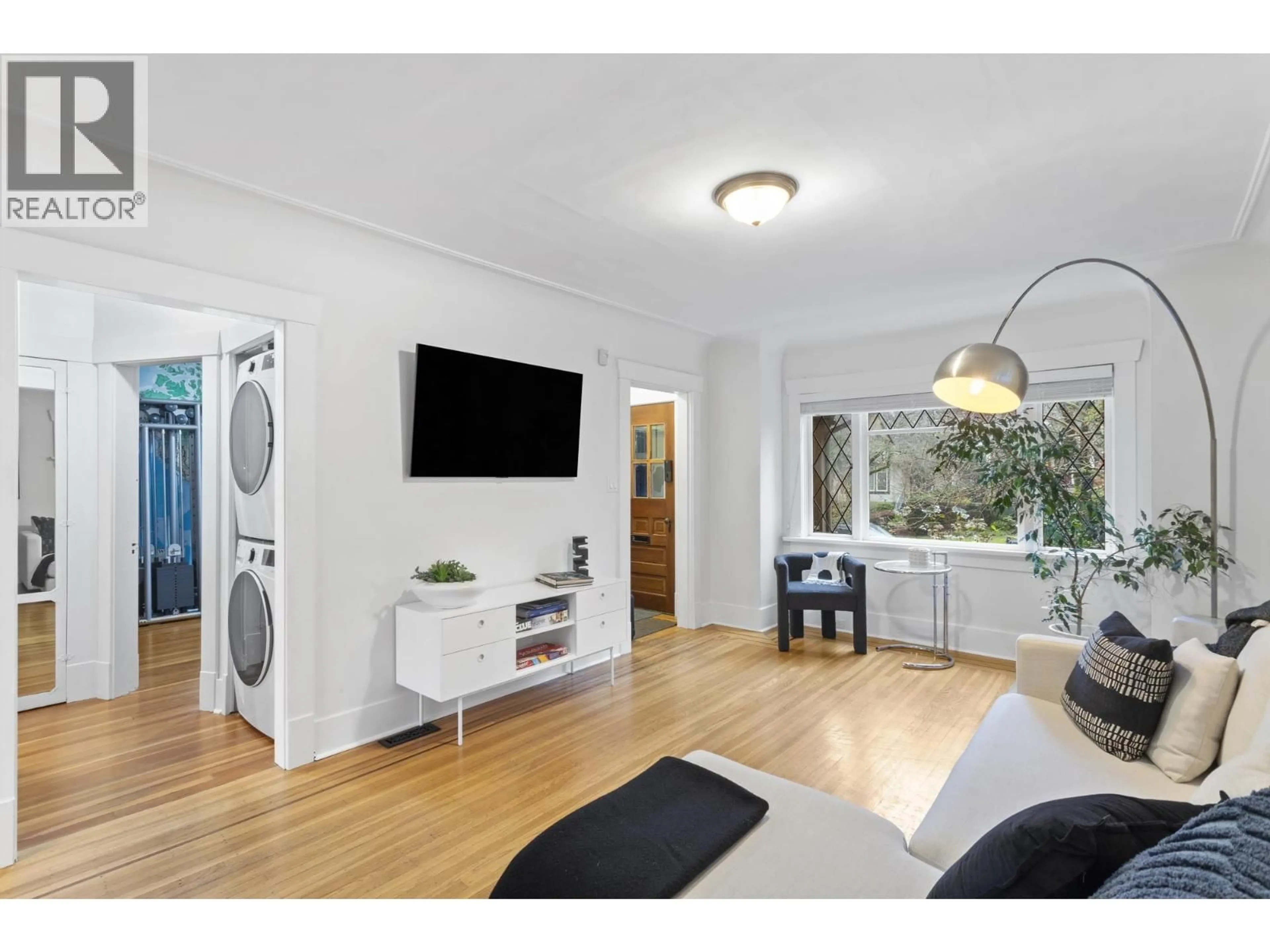 Unknown for 3716 30TH AVENUE, Vancouver British Columbia V6S1W8