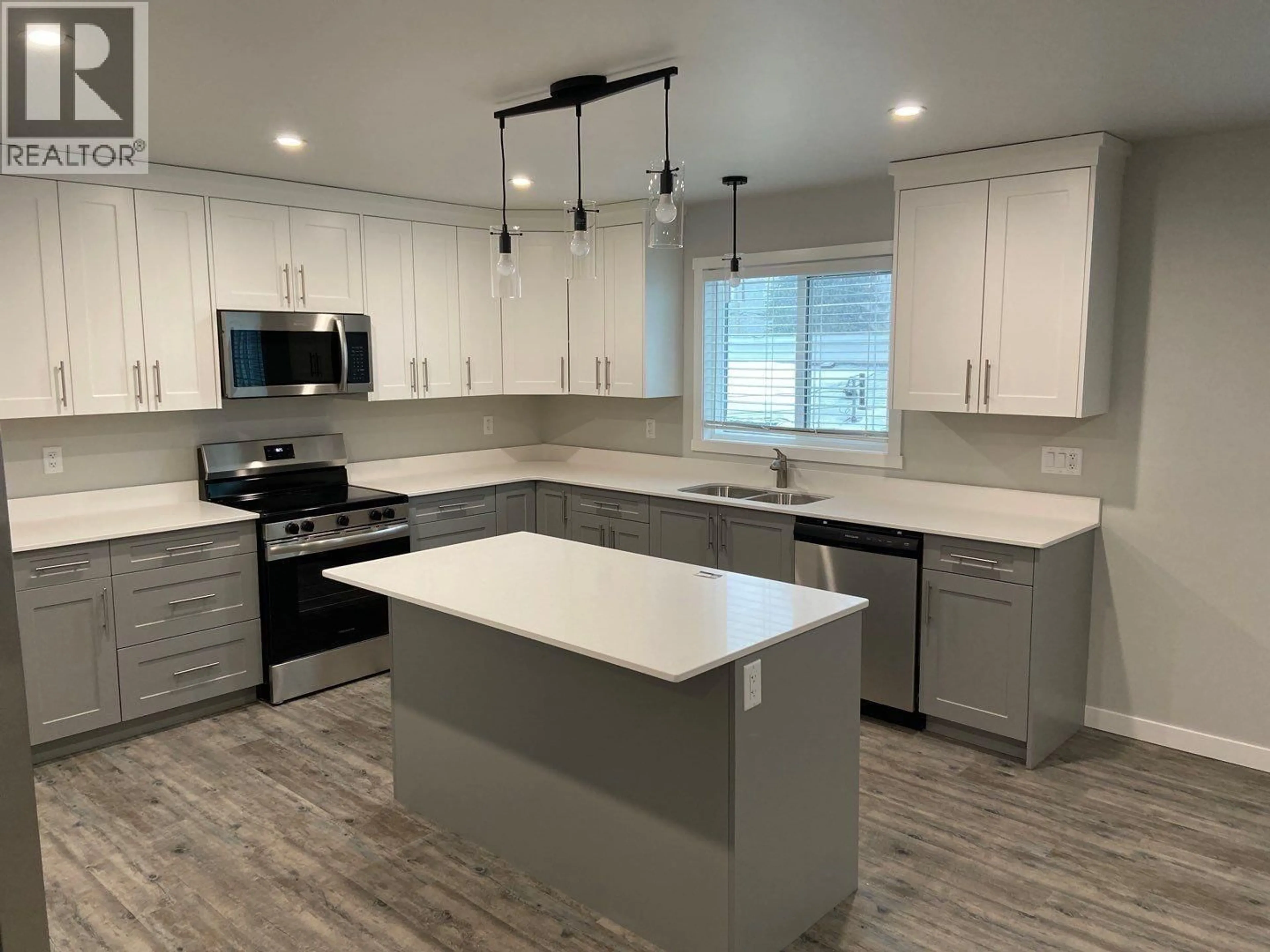 Open concept kitchen, unknown for 3854 GLENDALE DRIVE, Prince George British Columbia V2K2V5