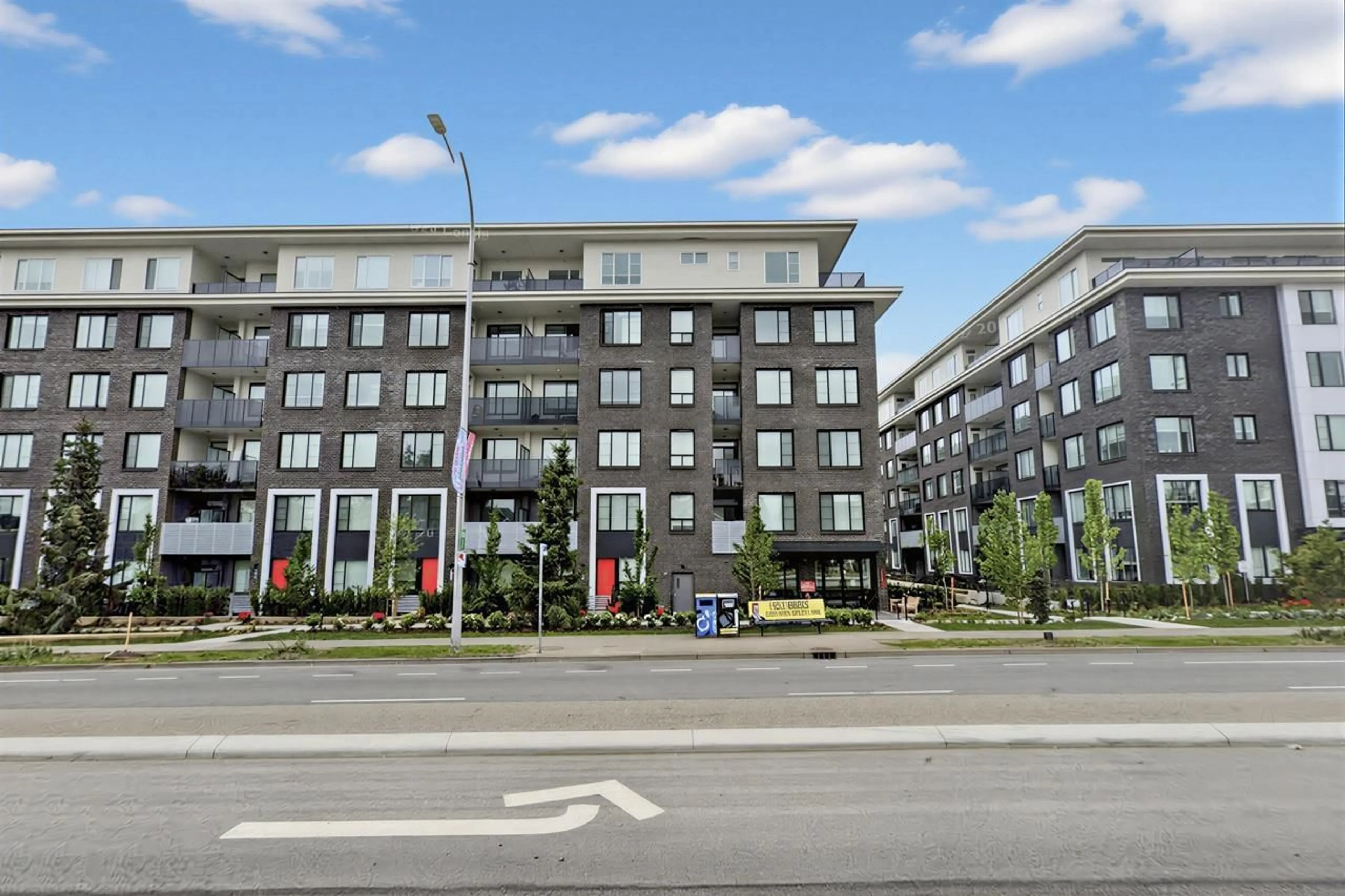 Unknown for 516 - 15858 FRASER HIGHWAY, Surrey British Columbia V4N6X4