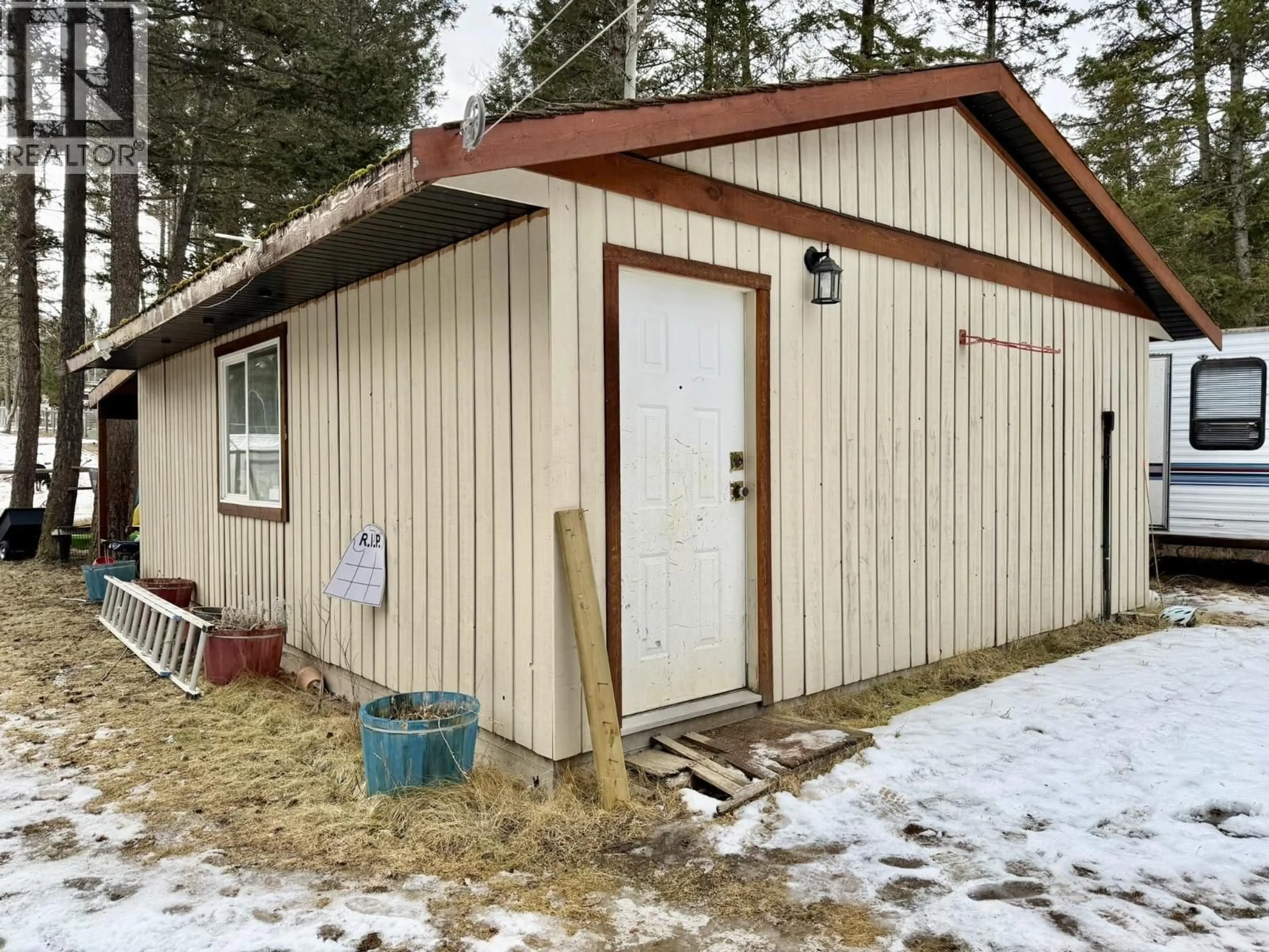 Shed for 4745 ANZEEON ROAD, 108 Mile Ranch British Columbia V0K2Z0