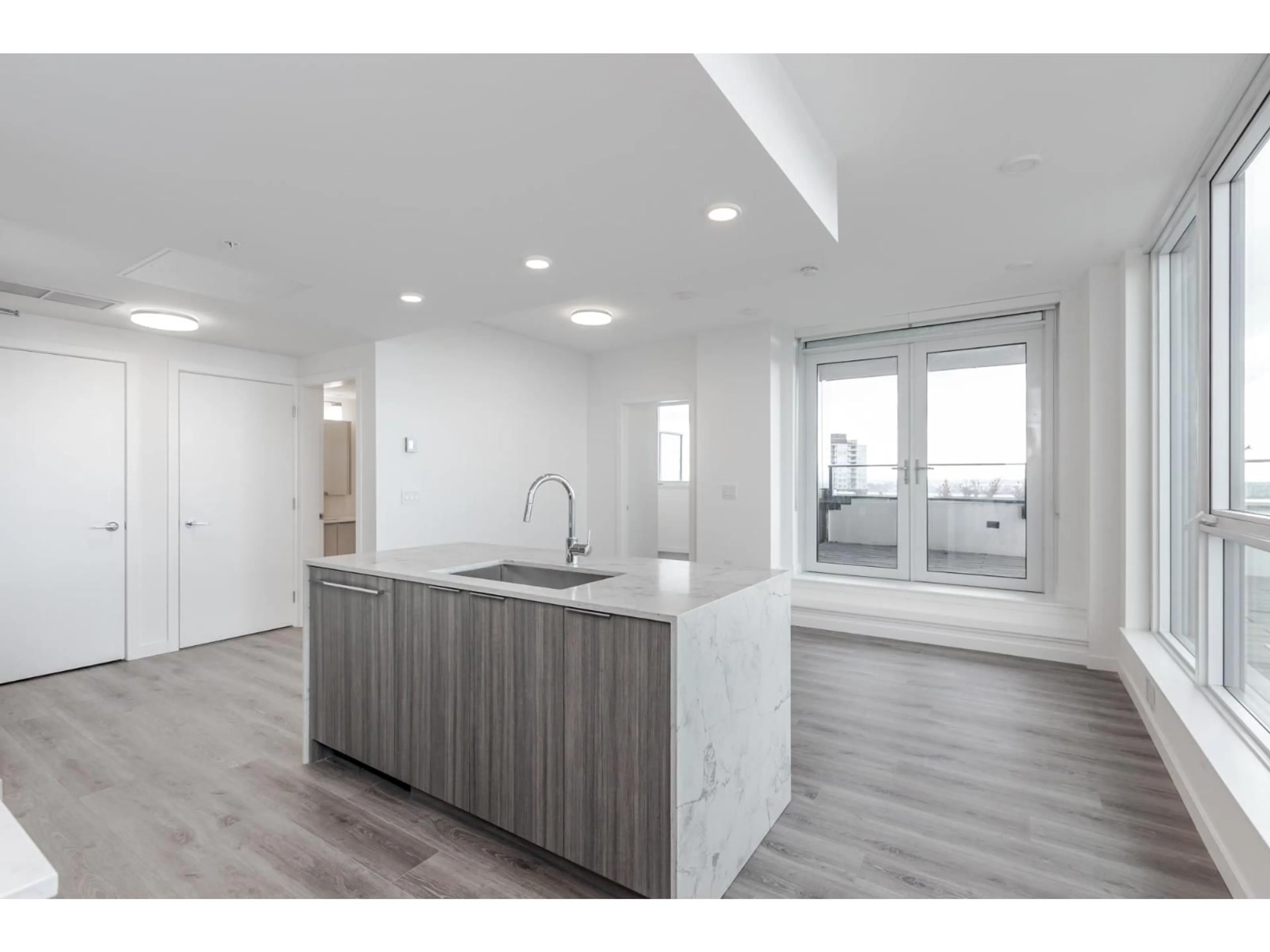 Open concept kitchen, unknown for 2604 - 10333 133 STREET, Surrey British Columbia V3R2H4