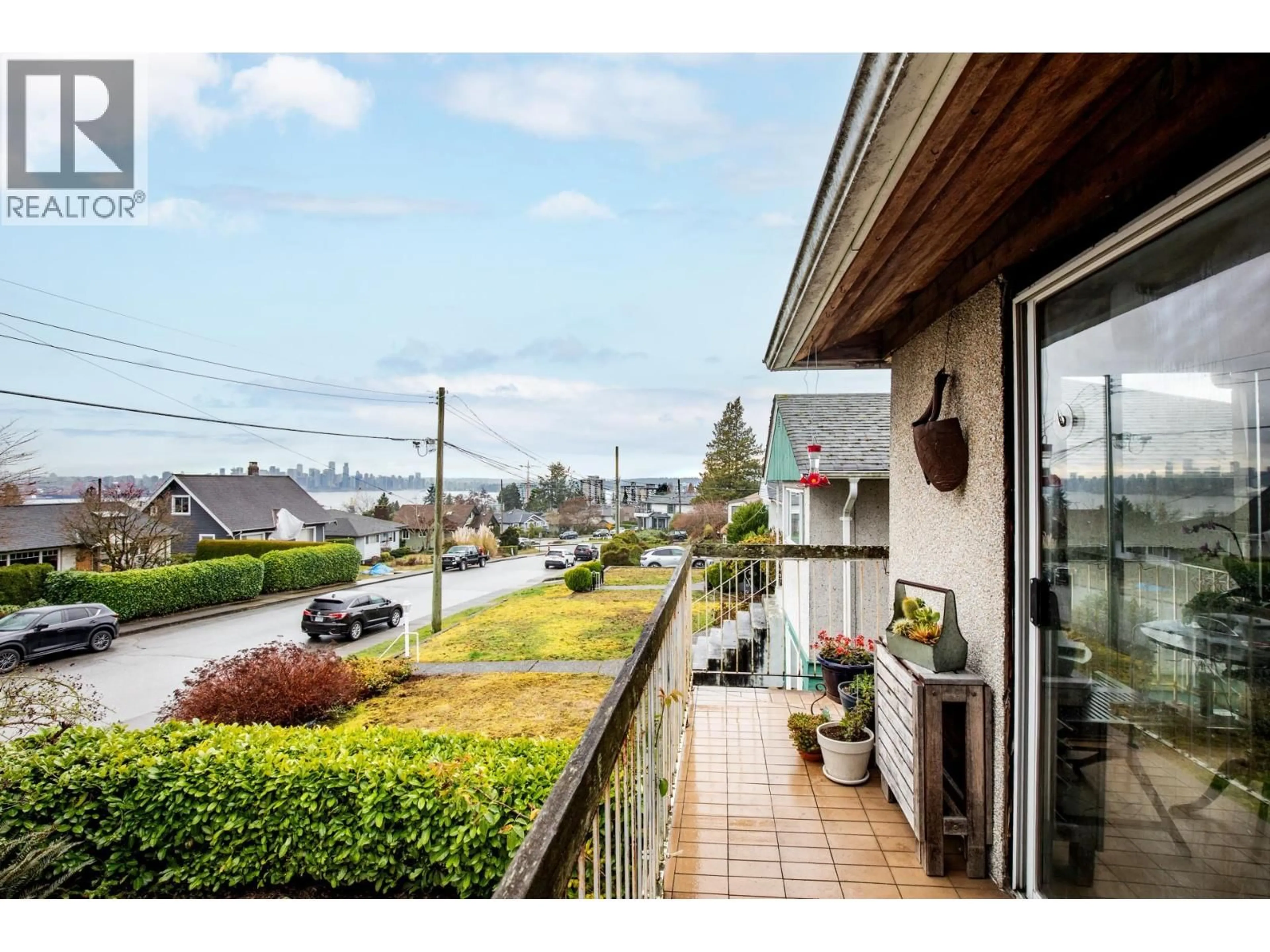 A pic from outside/outdoor area/front of a property/back of a property/a pic from drone, unknown for 428 7TH STREET, North Vancouver British Columbia V7L1R9