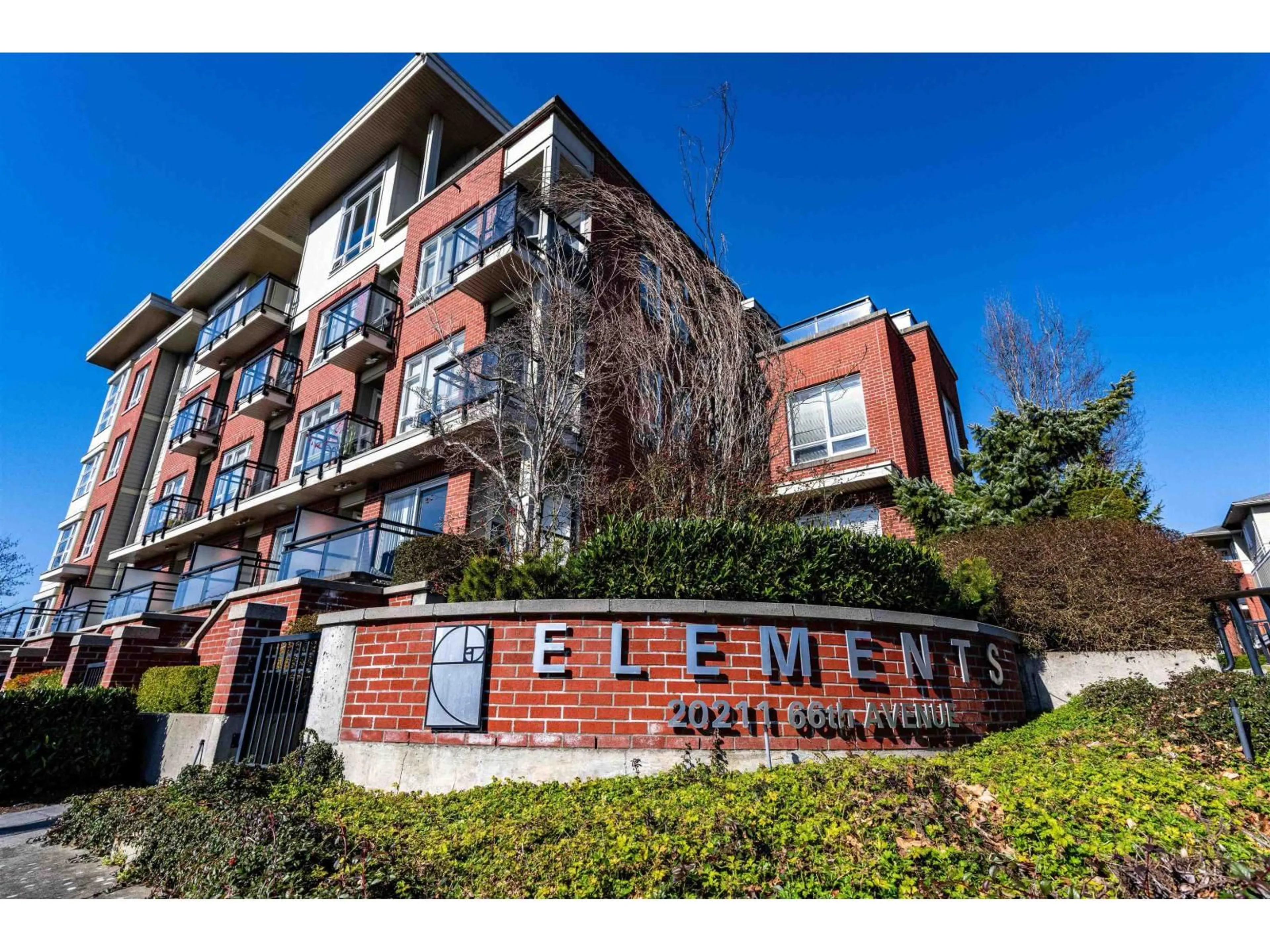 Unknown for F209 - 20211 66 AVENUE, Langley British Columbia V2Y0L4