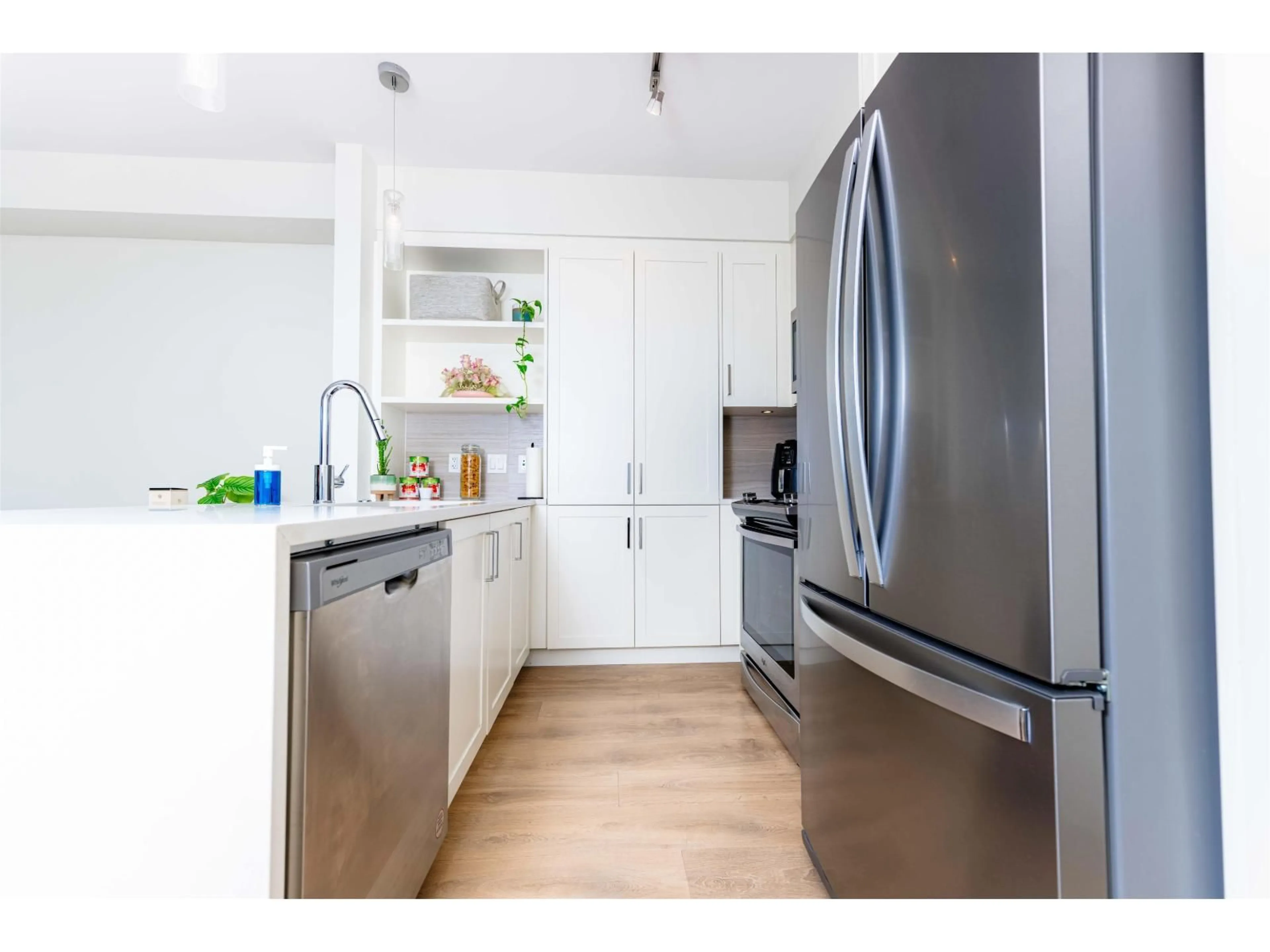 Unknown for F209 - 20211 66 AVENUE, Langley British Columbia V2Y0L4