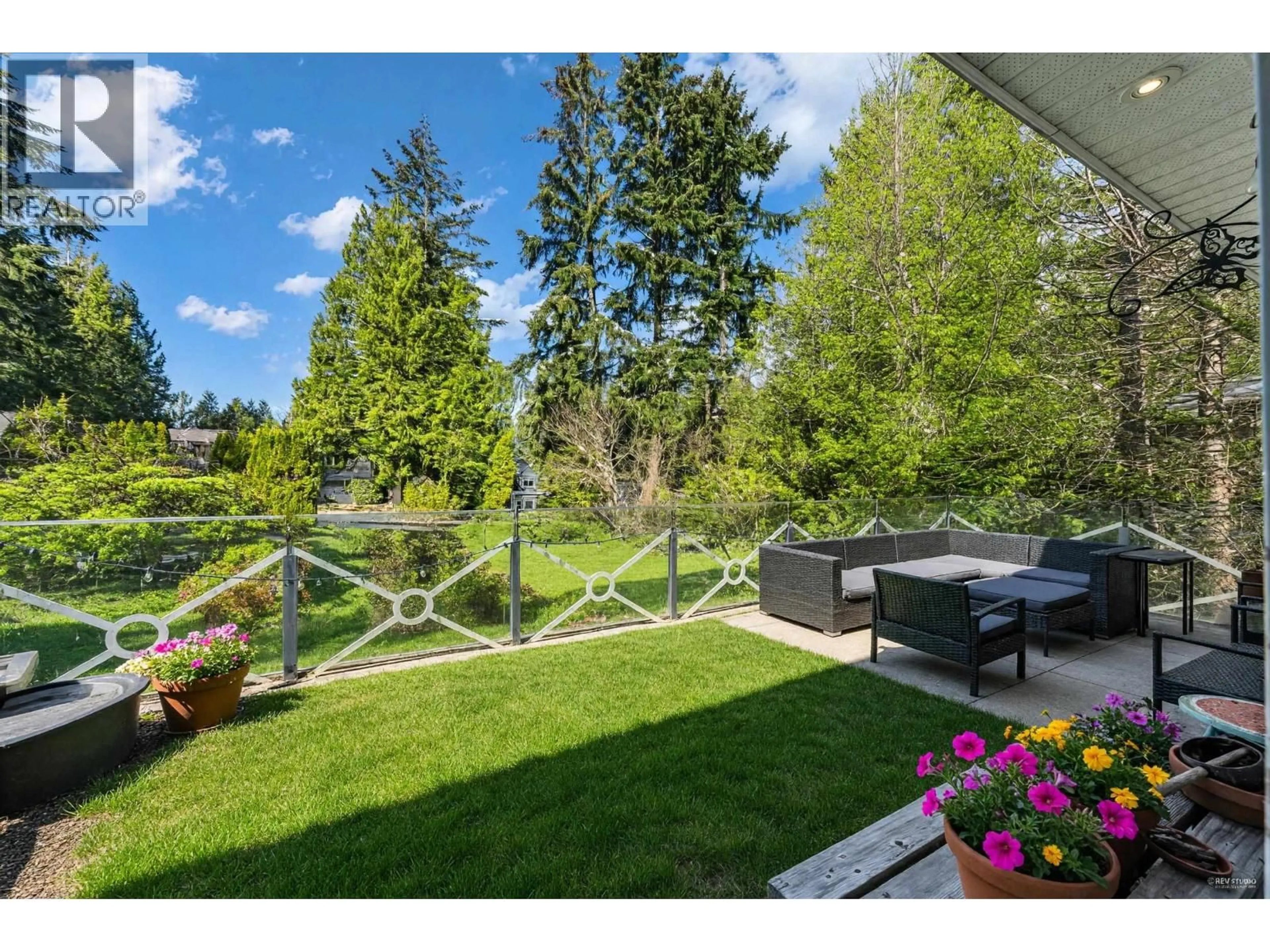Patio, mountain view for 4621 WOODBURN PLACE, West Vancouver British Columbia V7S2W8