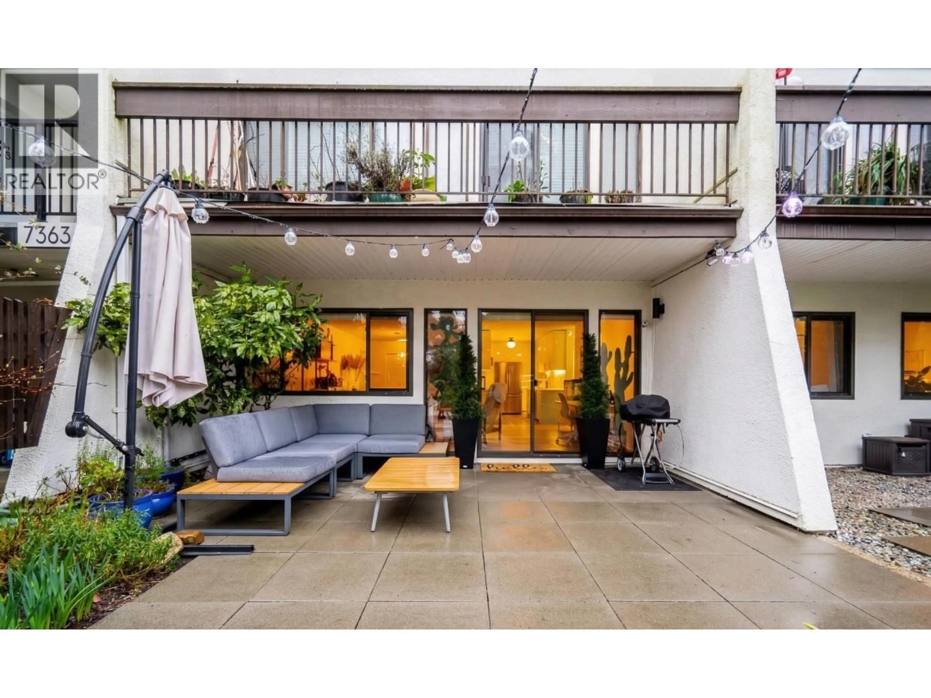 Patio, street for 4 - 7363 MONTECITO DRIVE, Burnaby British Columbia V5A1R4