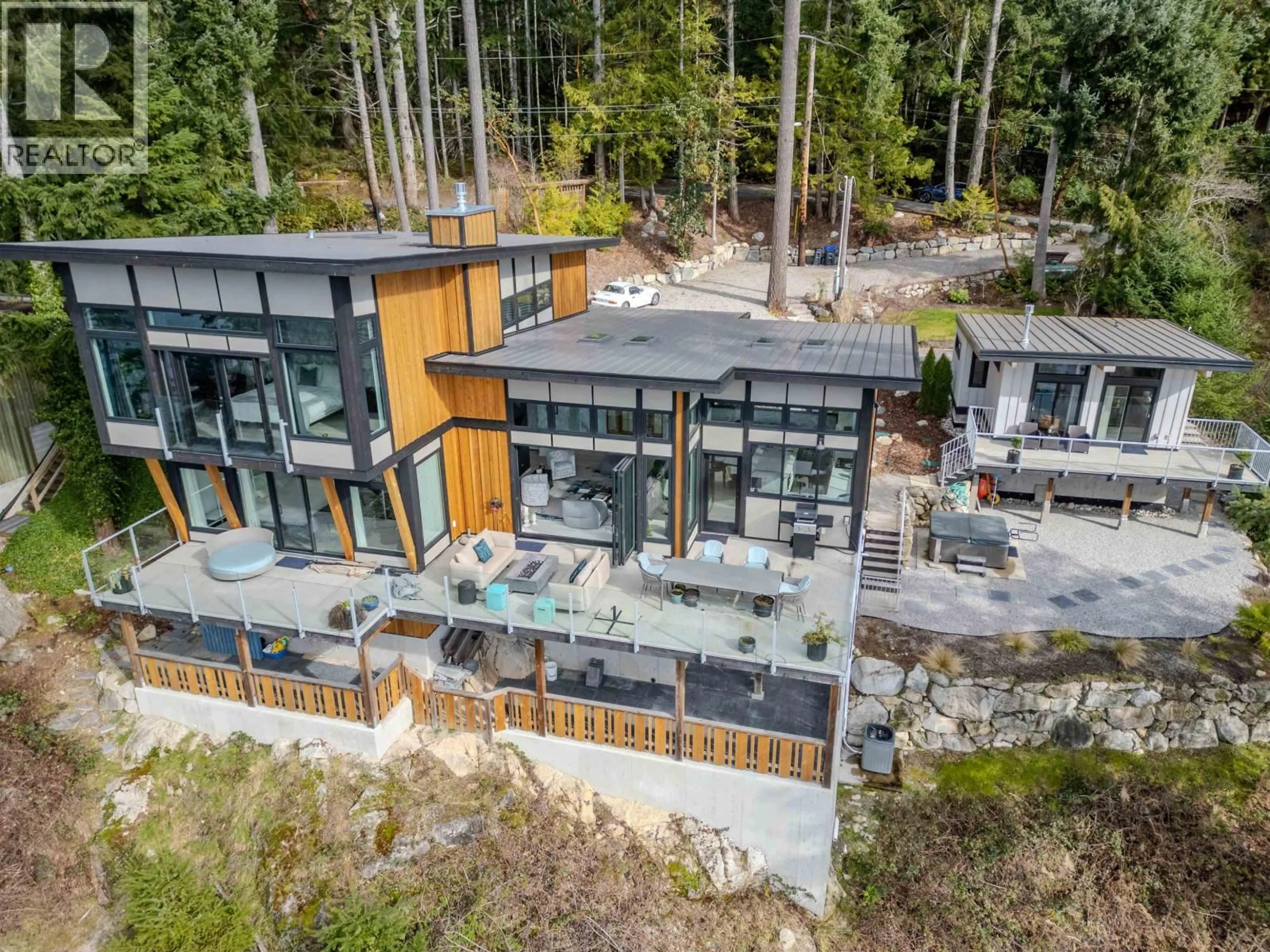 A pic from outside/outdoor area/front of a property/back of a property/a pic from drone, mountain view for 6101 - -6099 CORACLE DRIVE, Sechelt British Columbia V7Z0C9