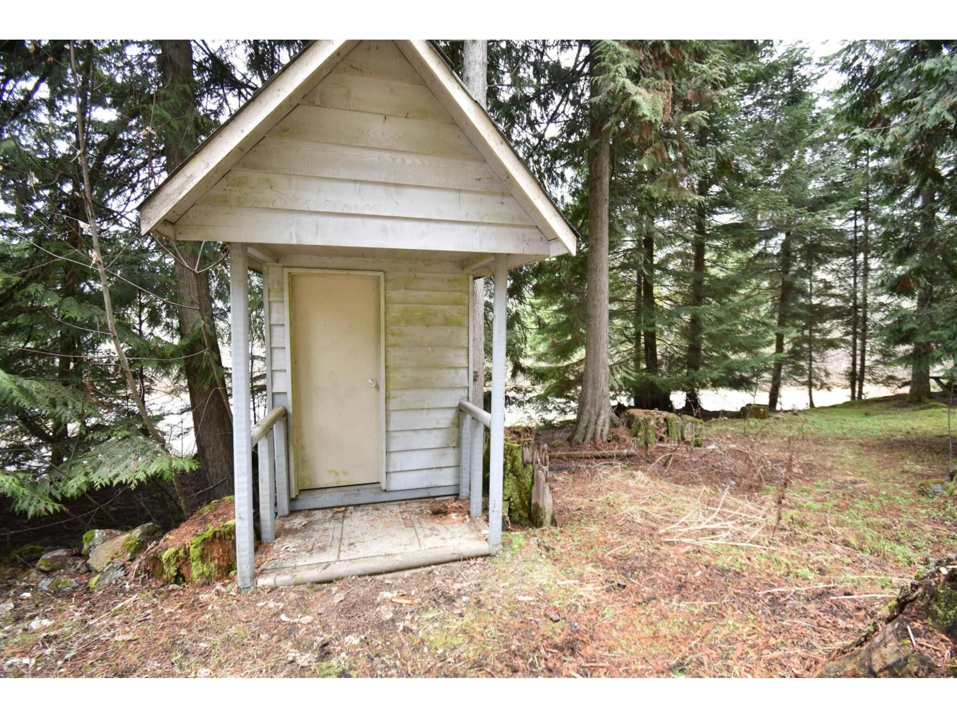 Shed for 71666 NEEDLE NARROWS, Sunshine Valley British Columbia V0X1L5