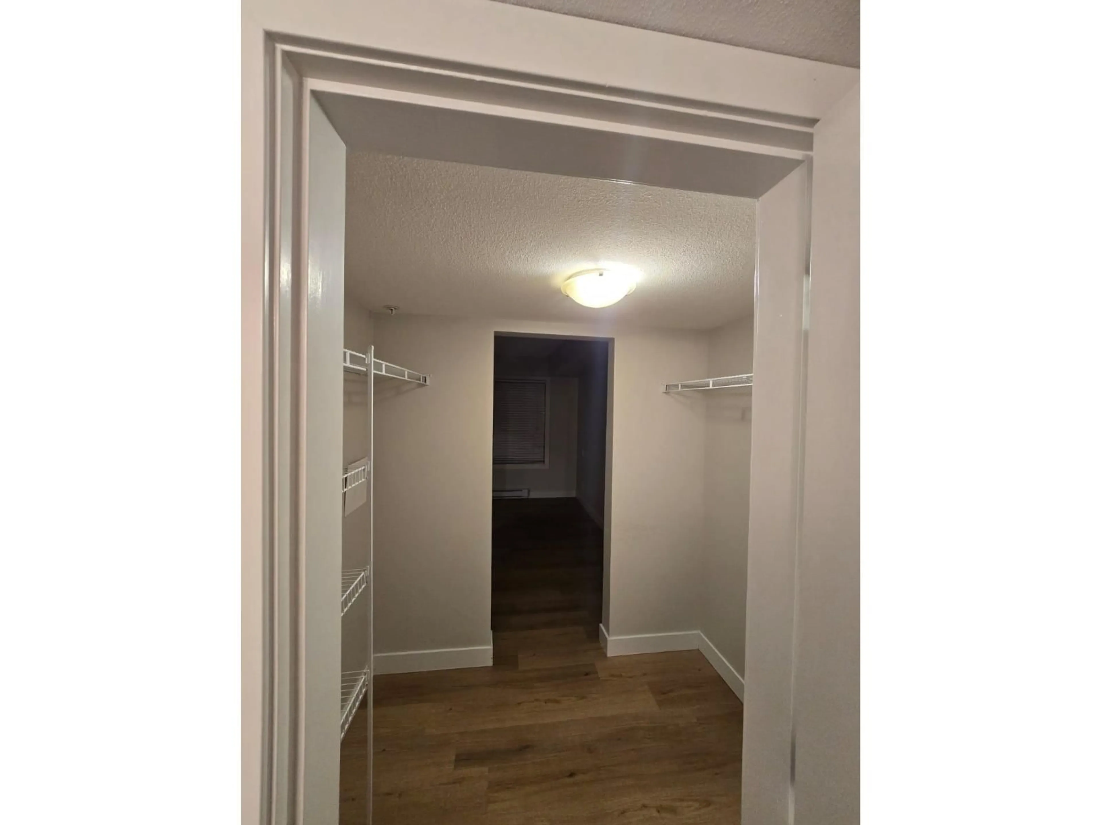 A pic of a room for 213 - 9422 VICTOR STREET, Chilliwack British Columbia V2P0B8