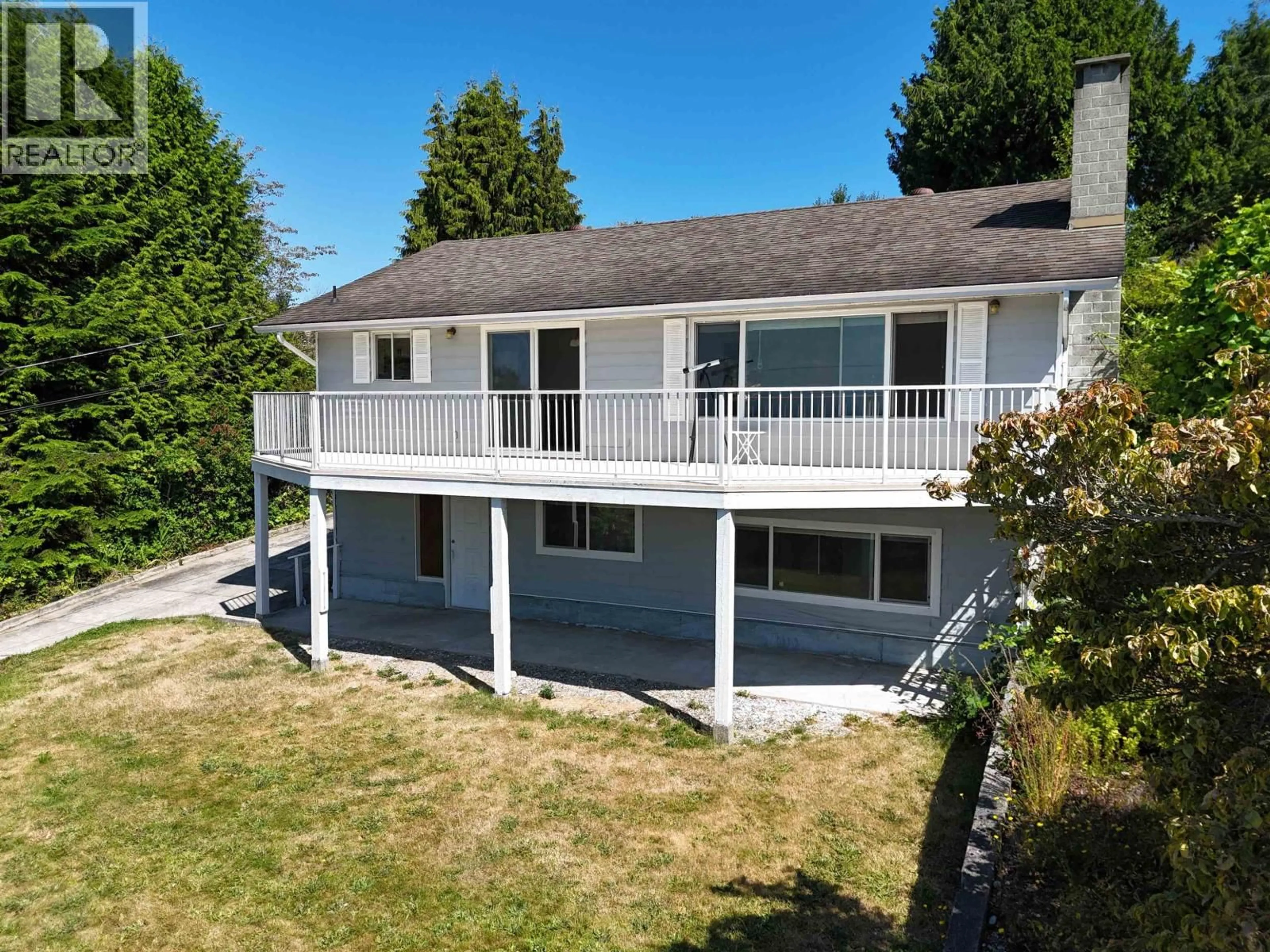 A pic from outside/outdoor area/front of a property/back of a property/a pic from drone, water/lake/river/ocean view for 6472 JASPER ROAD, Sechelt British Columbia V7Z0S6