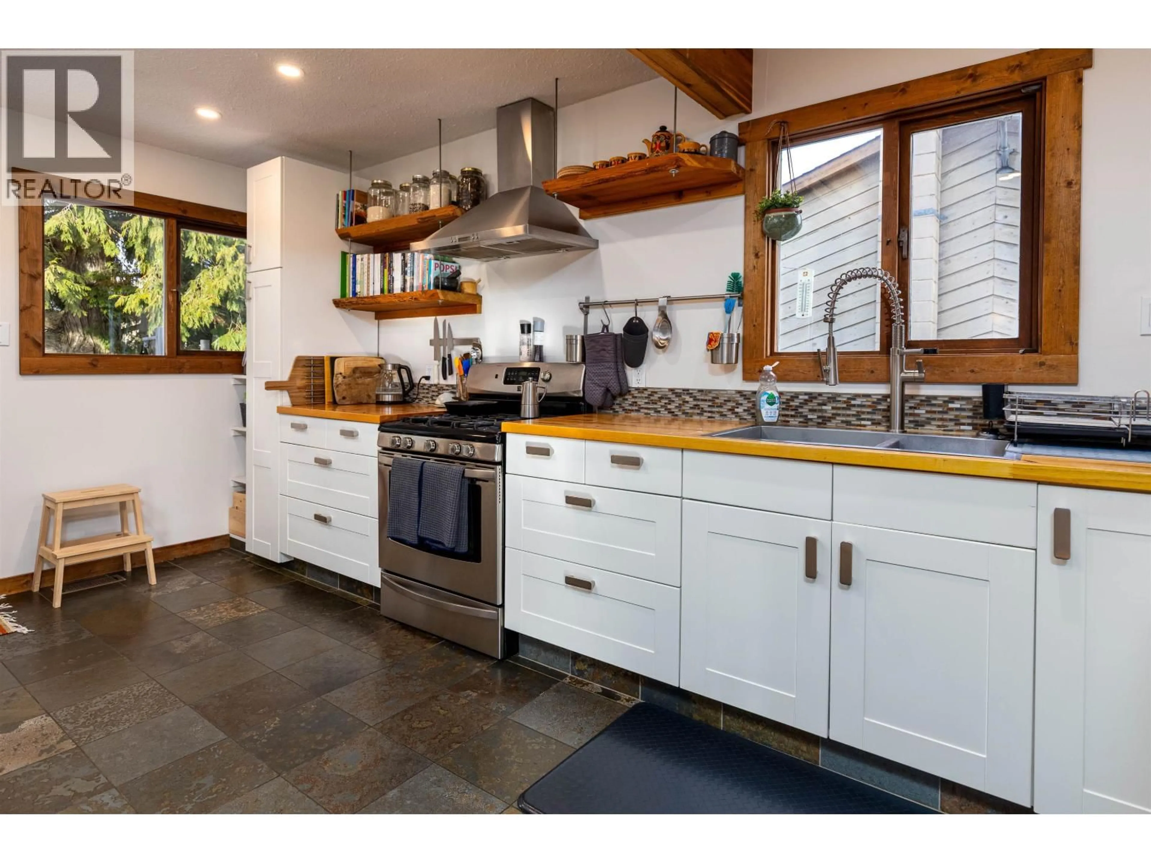 Open concept kitchen, unknown for 2217 EVERGREEN STREET, Terrace British Columbia V8G4S6