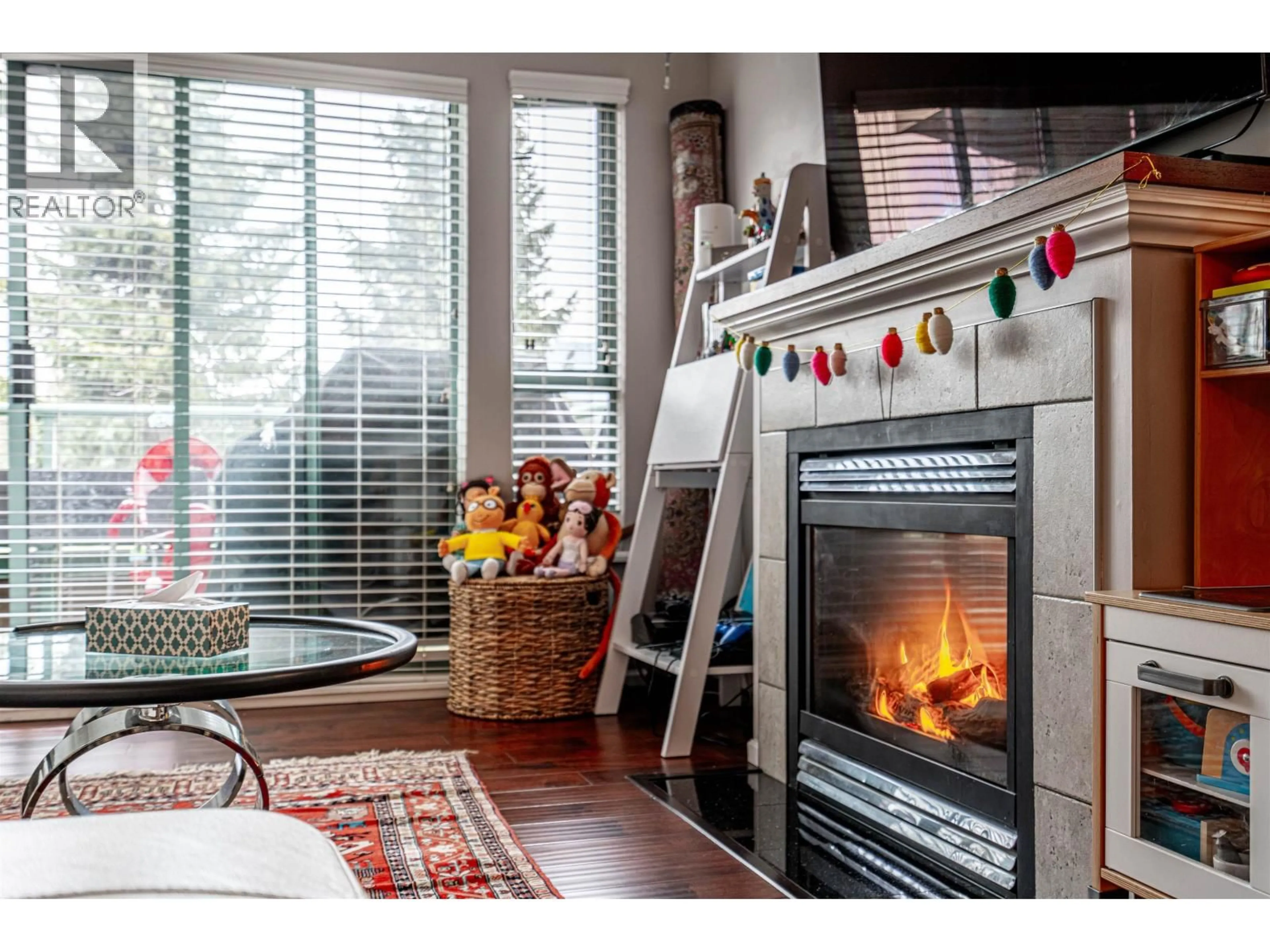 Unknown for P02 - 223 MOUNTAIN HIGHWAY, North Vancouver British Columbia V7J3V3