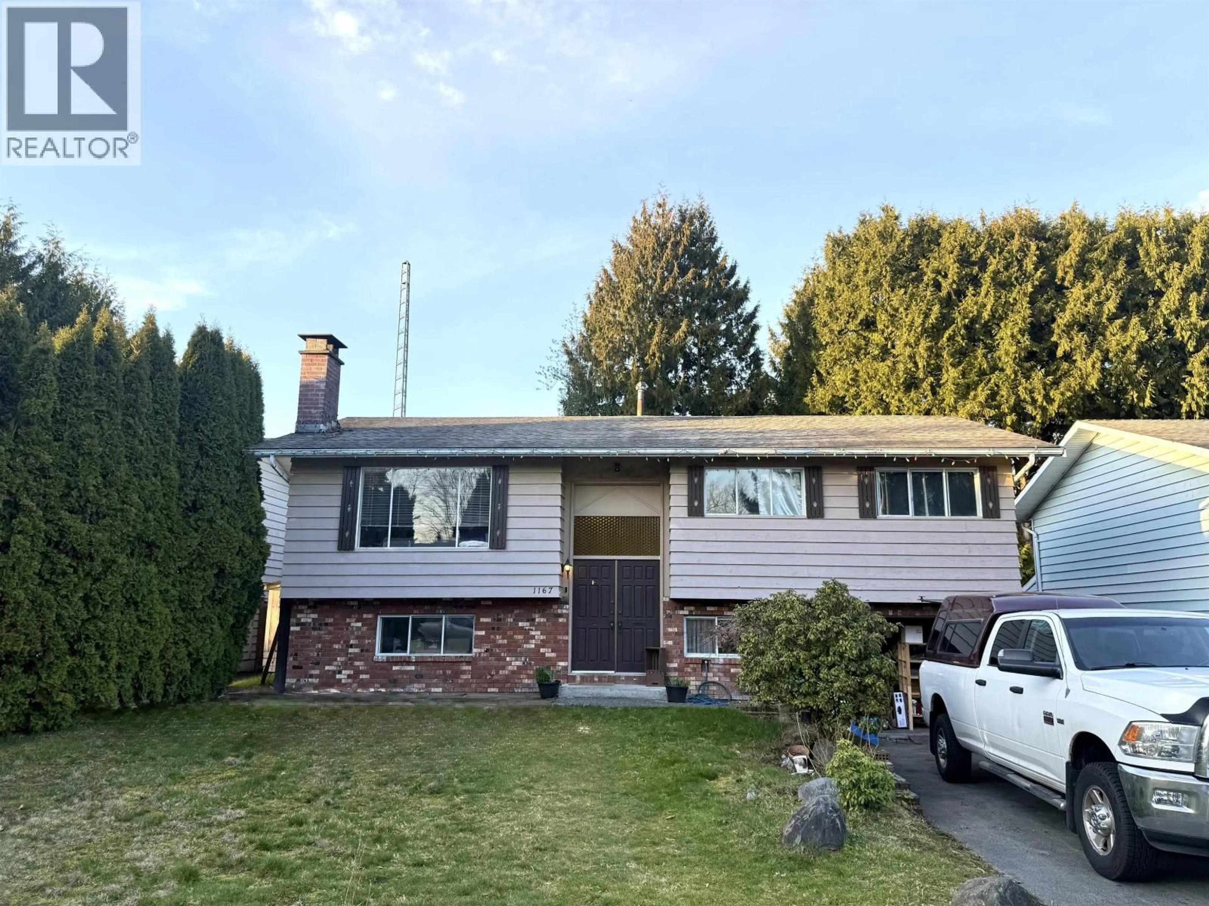 Home with vinyl exterior material, street for 1167 LABURNUM AVENUE, Port Coquitlam British Columbia V3B1K2