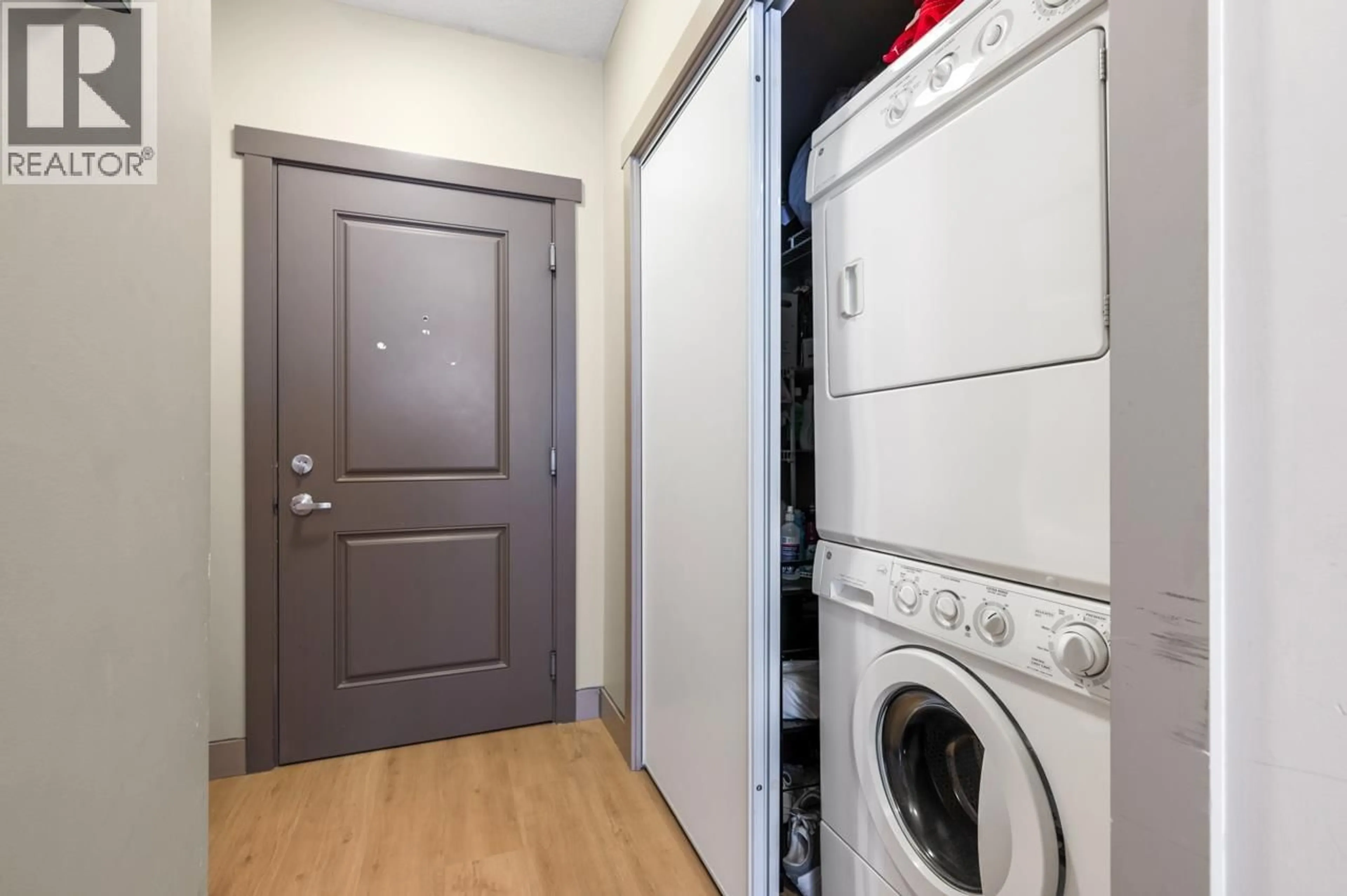 Unknown for 417 - 9009 CORNERSTONE MEWS, Burnaby British Columbia V5A0B9