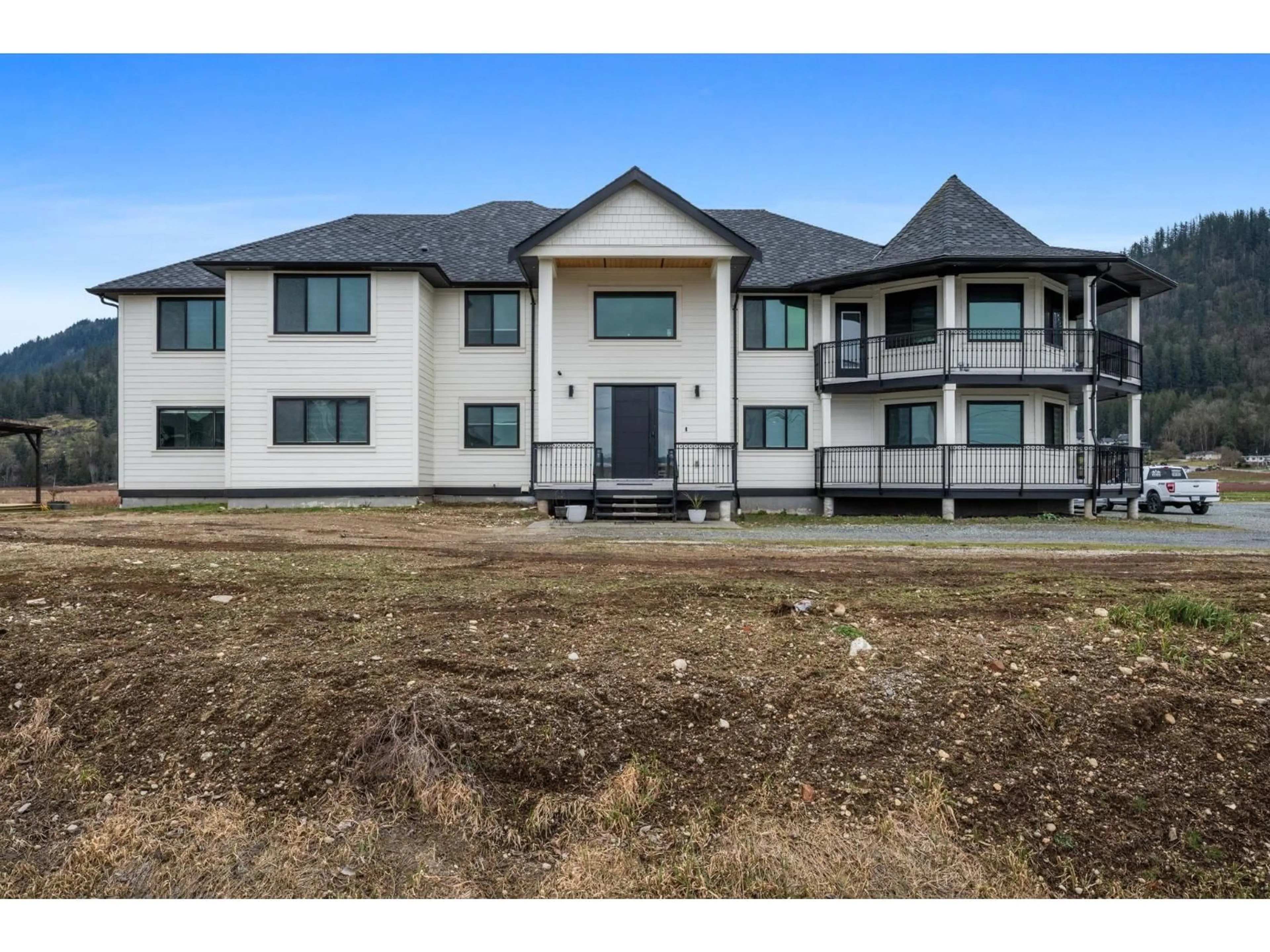 A pic from outside/outdoor area/front of a property/back of a property/a pic from drone, building for 5390 BEHARRELL ROAD, Abbotsford British Columbia V3G1P8