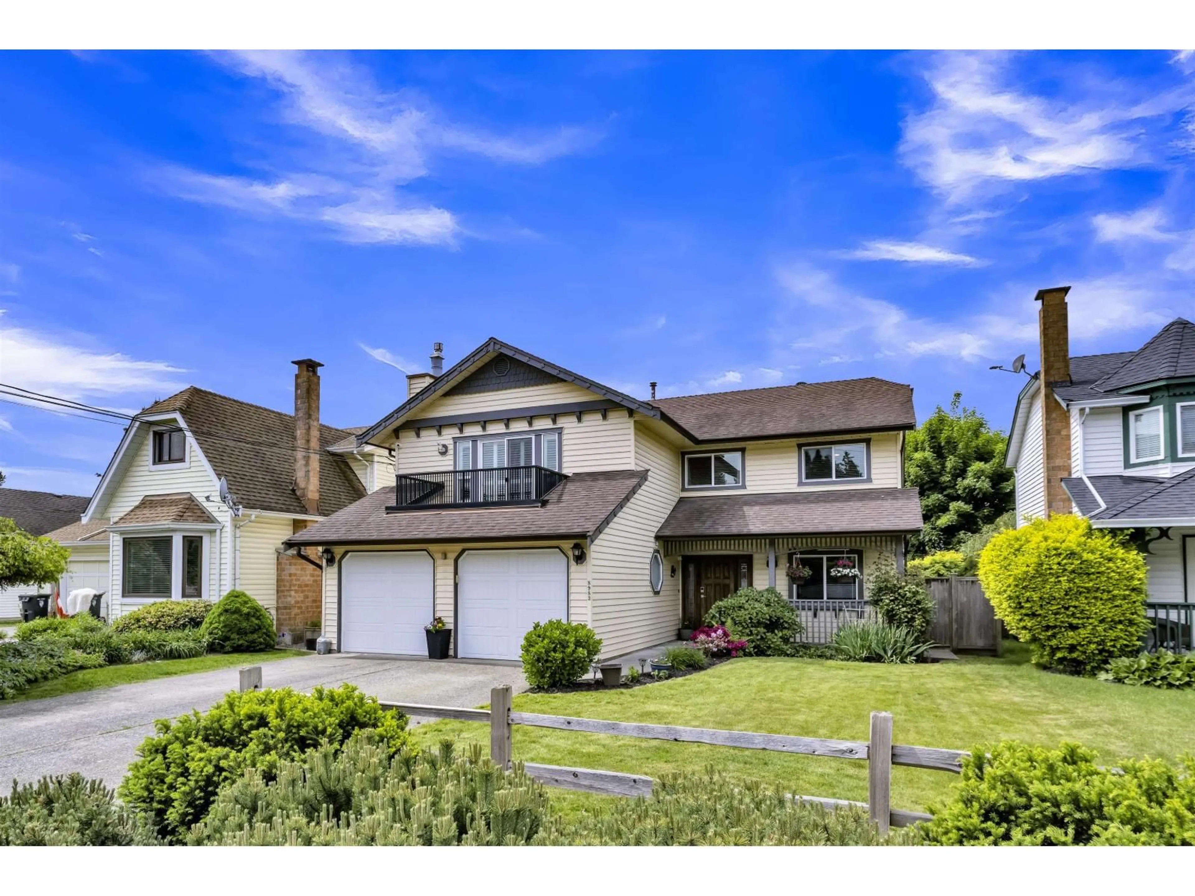 Home with vinyl exterior material, street for 8983 204 STREET, Langley British Columbia V1M1A9