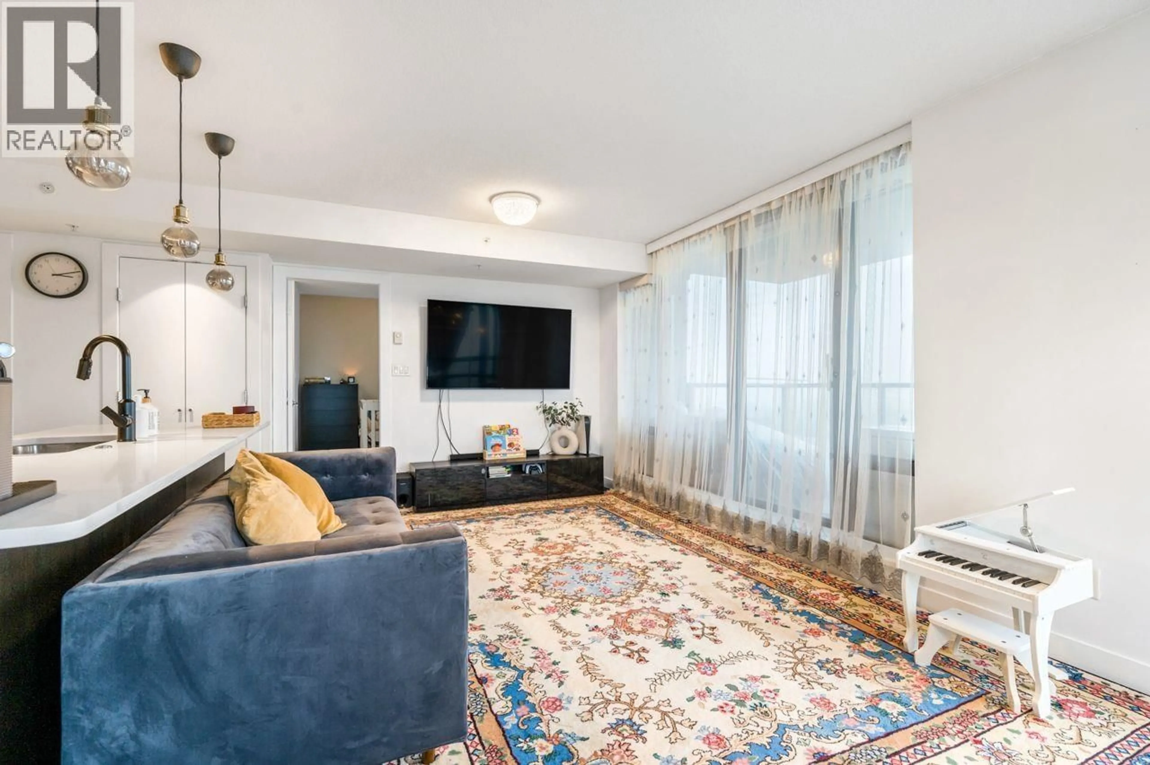 Living room with furniture, unknown for 2503 - 7328 ARCOLA STREET, Burnaby British Columbia V5E0A7