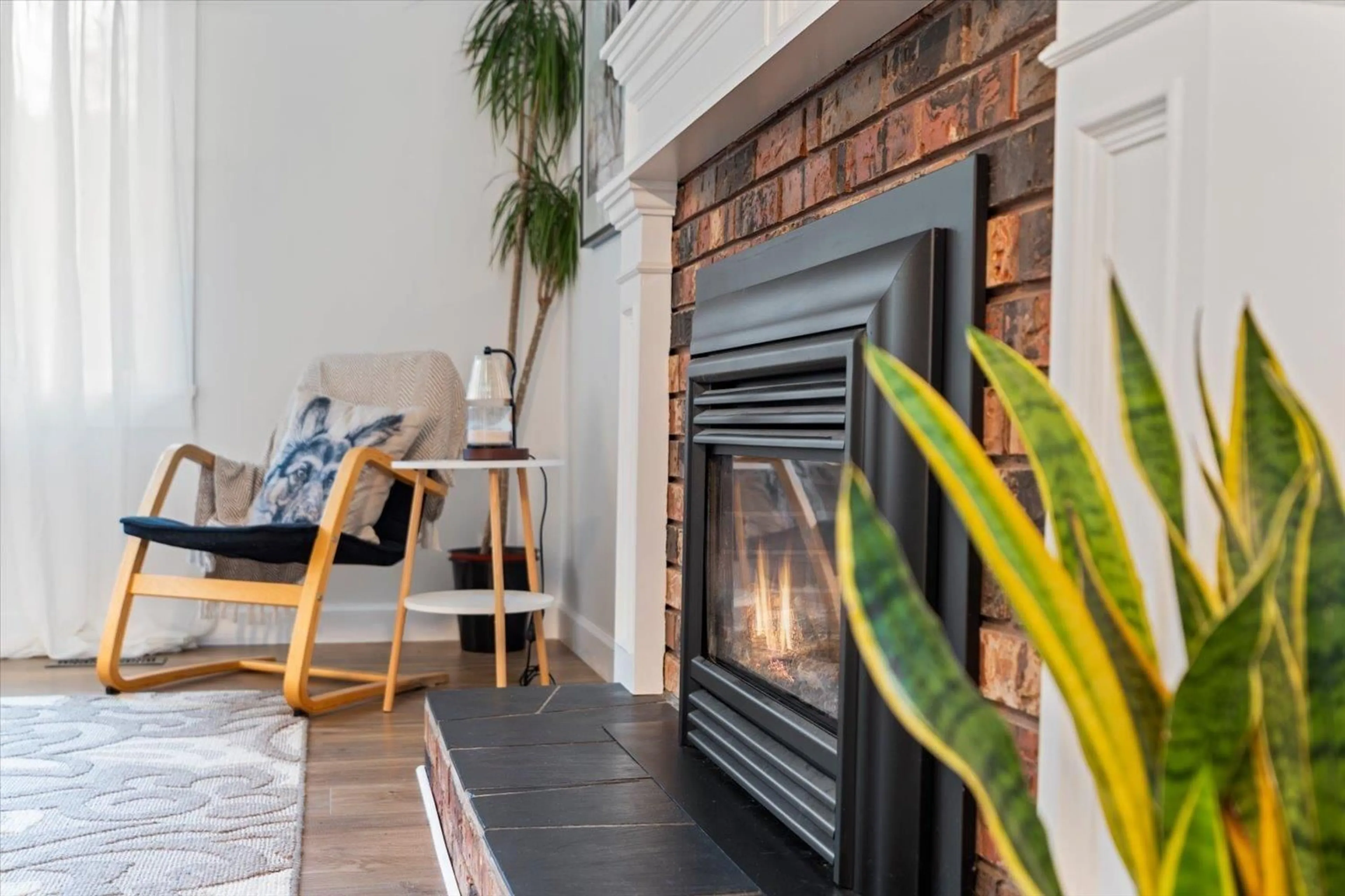 Indoor entryway for 32562 FLEMING AVENUE, Mission British Columbia V2V2G9