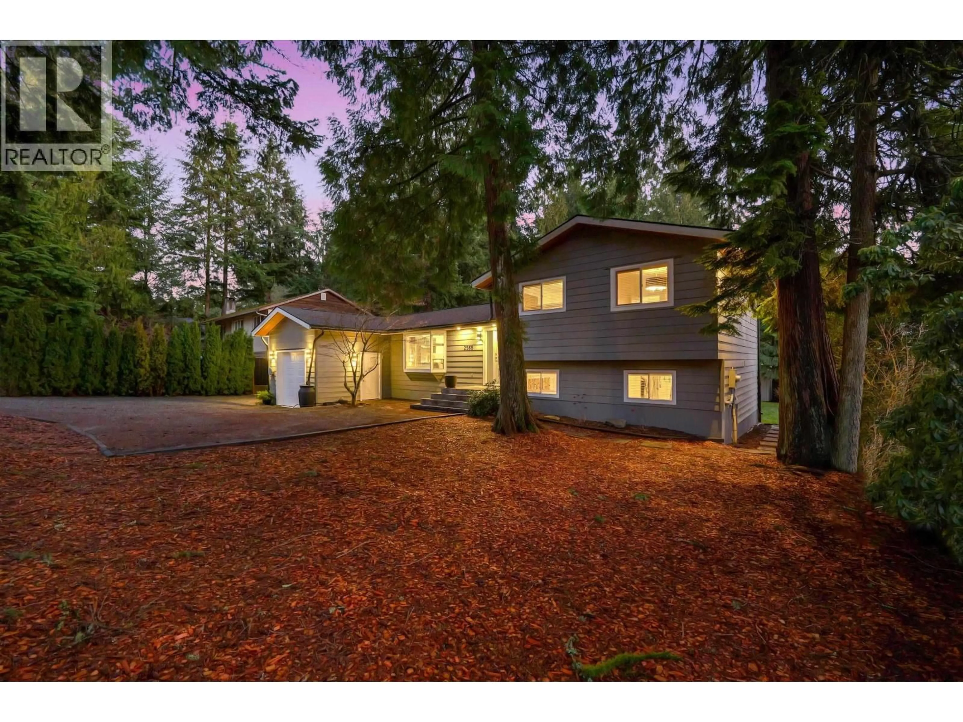 Unknown for 2568 THE BOULEVARD, Squamish British Columbia V8B0P1