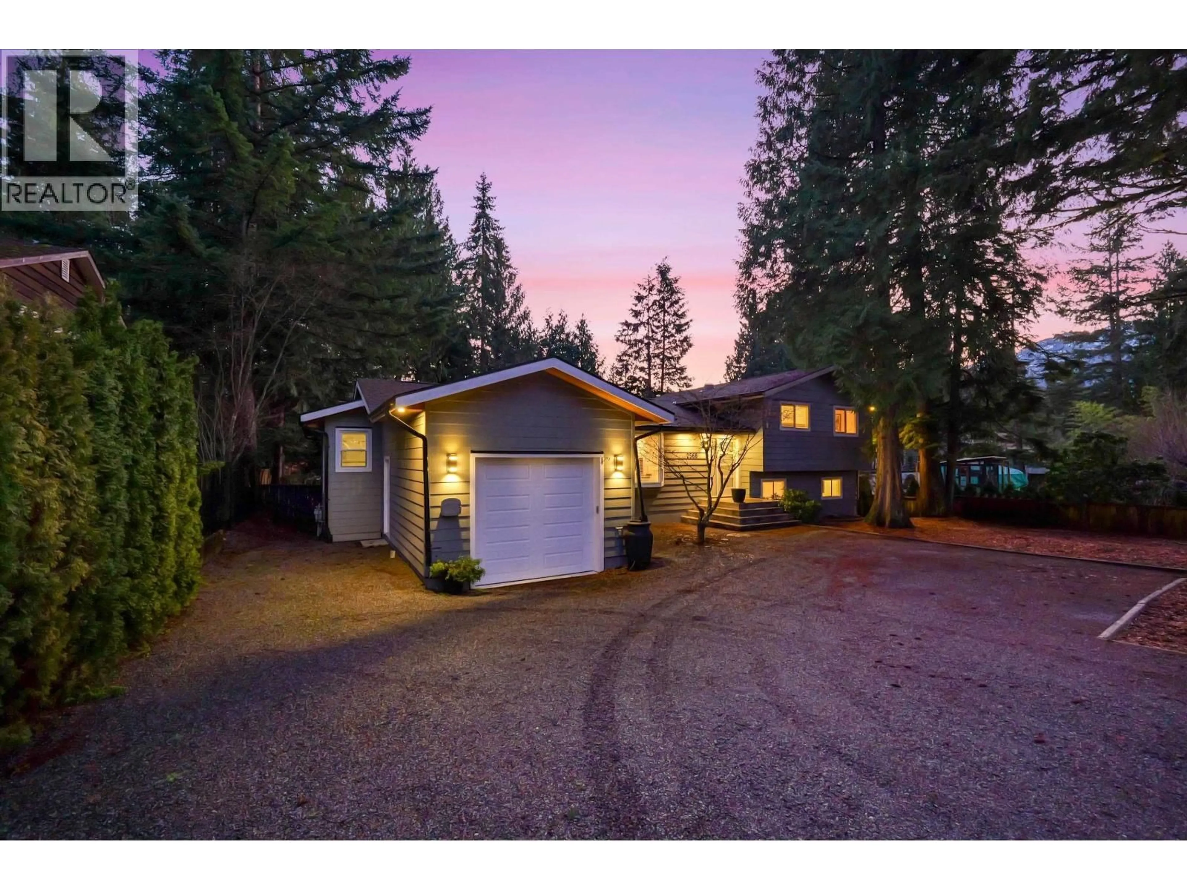 Unknown for 2568 THE BOULEVARD, Squamish British Columbia V8B0P1