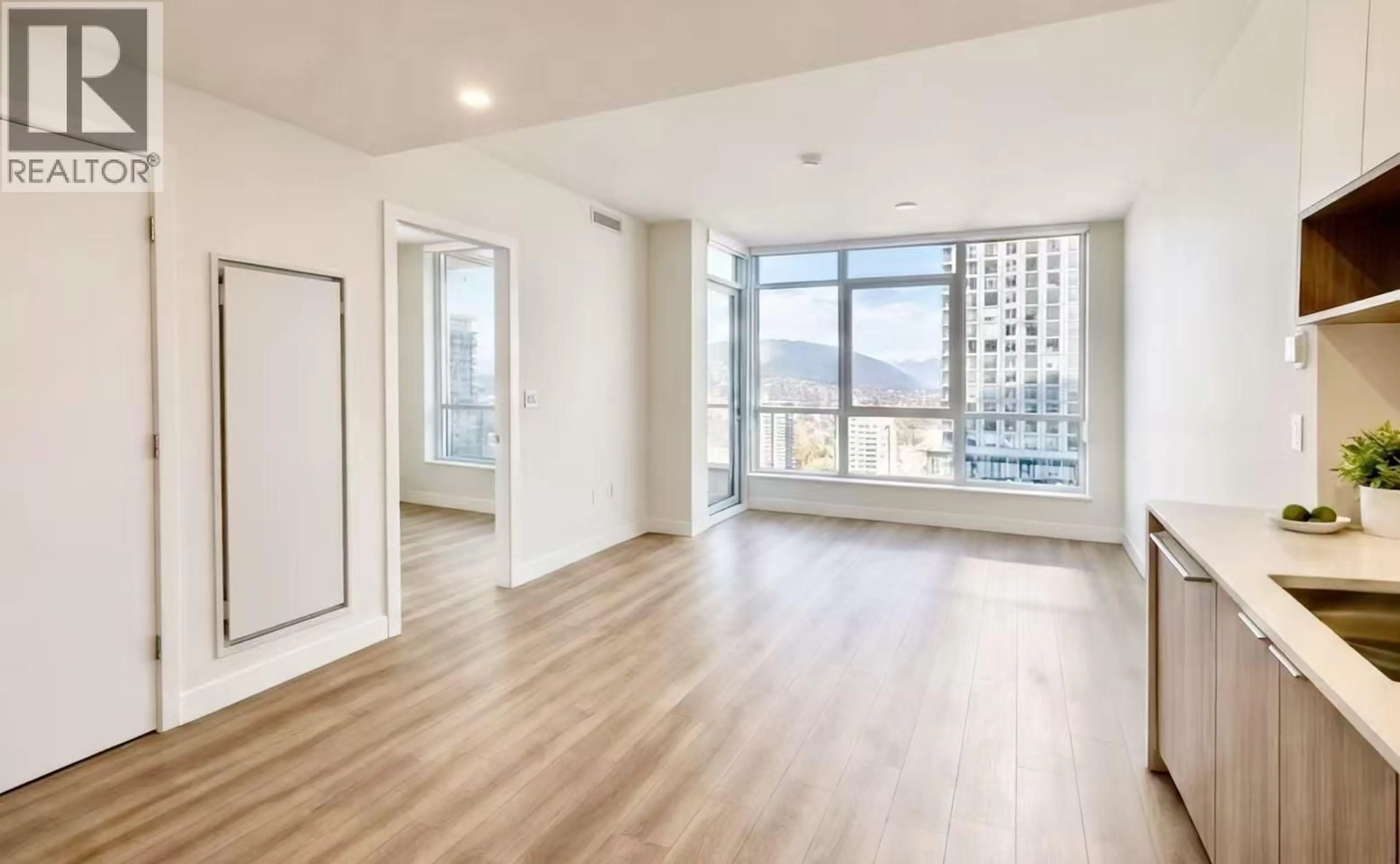 A pic of a room for 2502 - 6087 WILSON AVENUE, Burnaby British Columbia V5H2R5