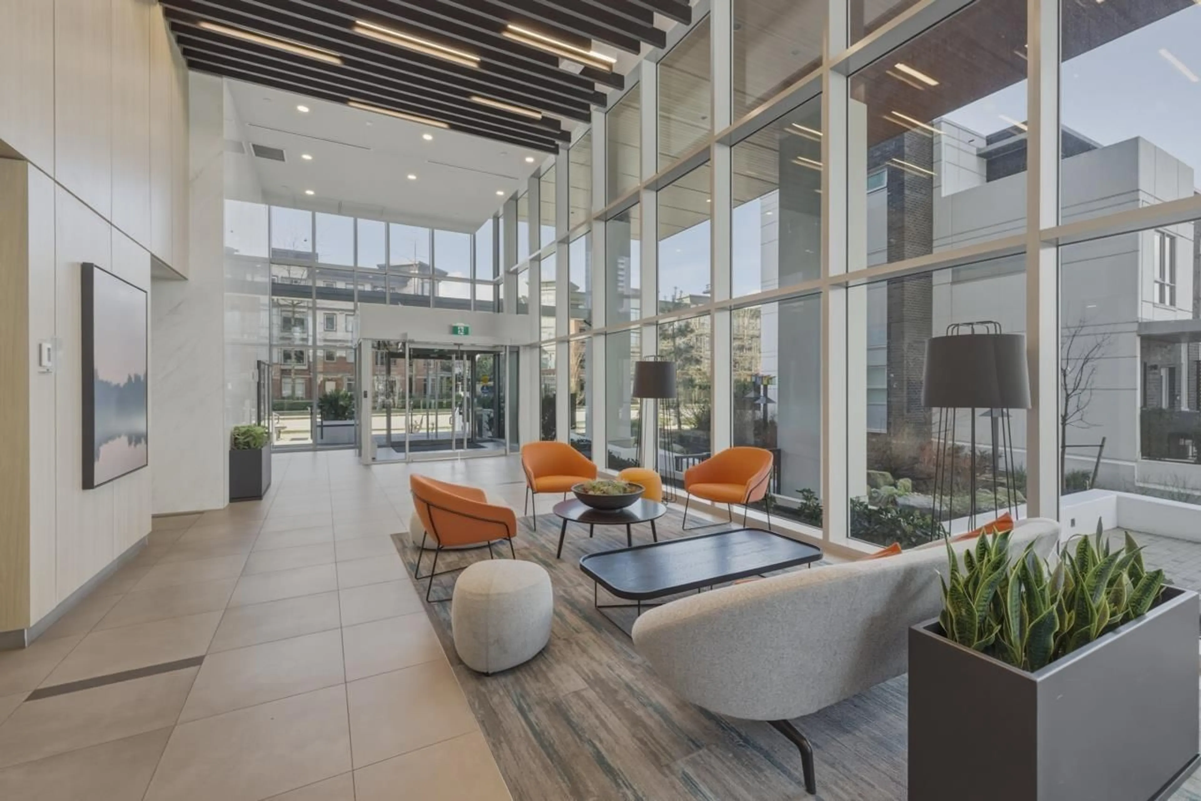 Lobby for 1604 - 10448 UNIVERSITY DRIVE, Surrey British Columbia V3T0S7