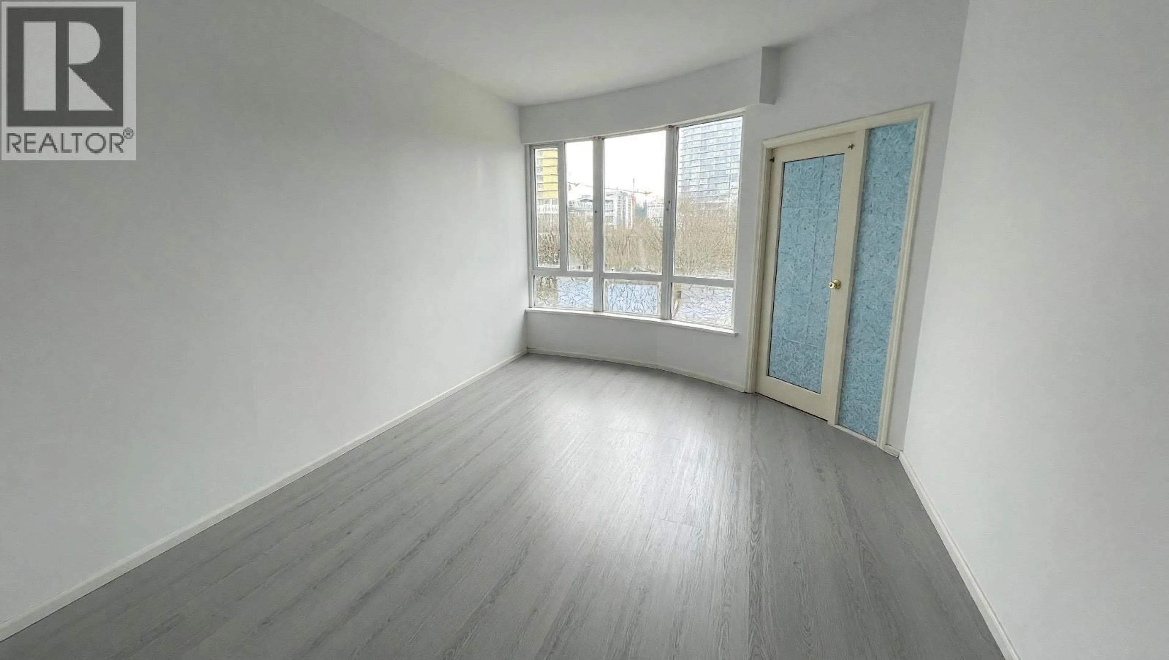 A pic of a room for 203 - 6220 MCKAY AVENUE, Burnaby British Columbia V5H4M8