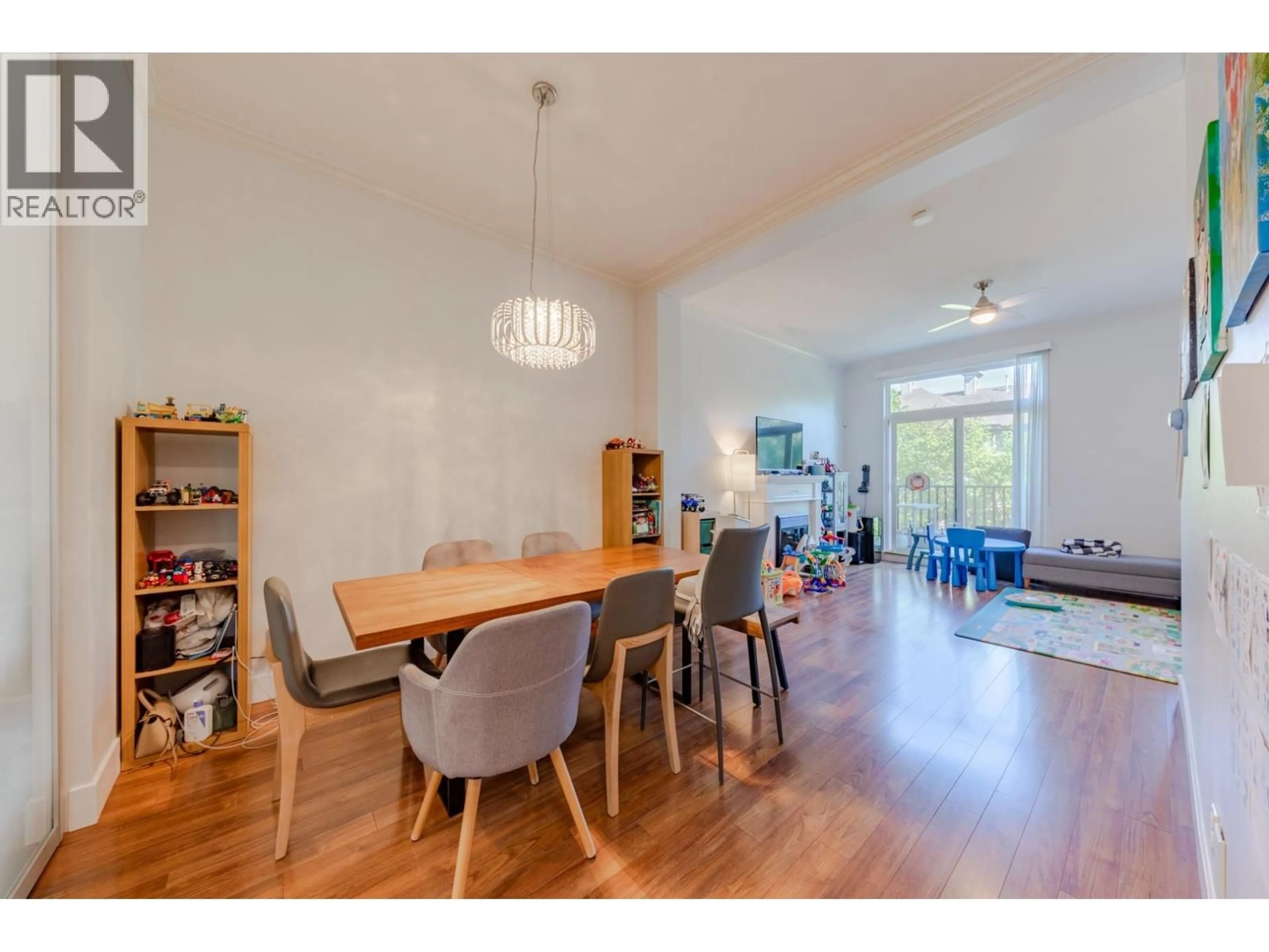 Dining room, wood/laminate floor for 21 - 9651 ALBERTA ROAD, Richmond British Columbia V6Y1T7