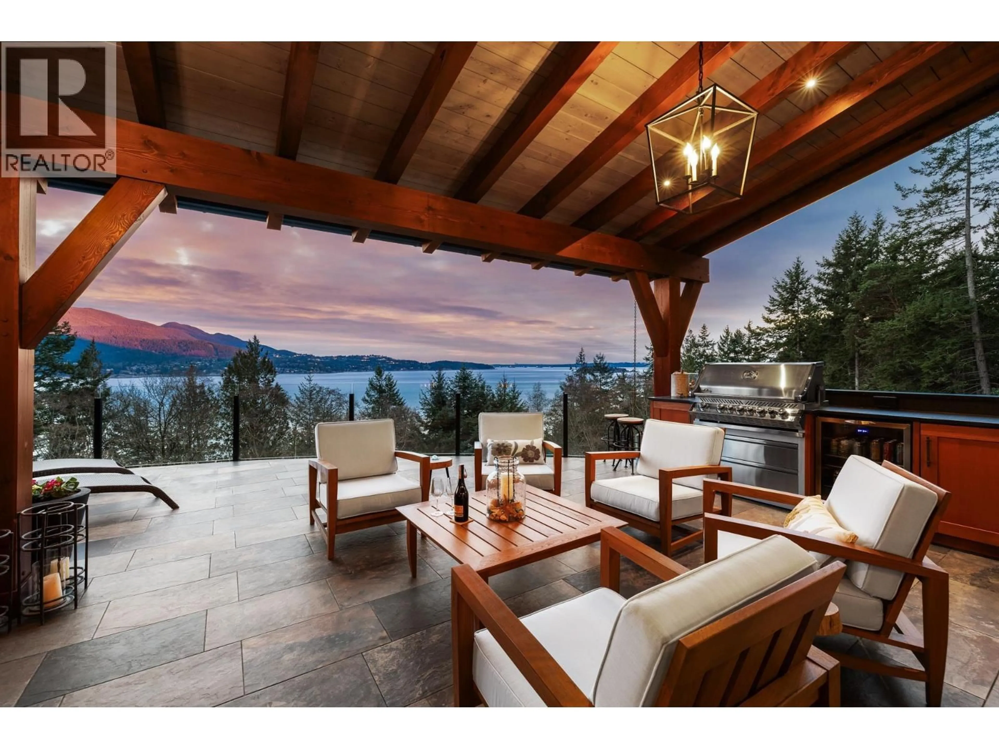 Patio, water/lake/river/ocean view for 800 TAYLOR ROAD, Bowen Island British Columbia V0N1G1
