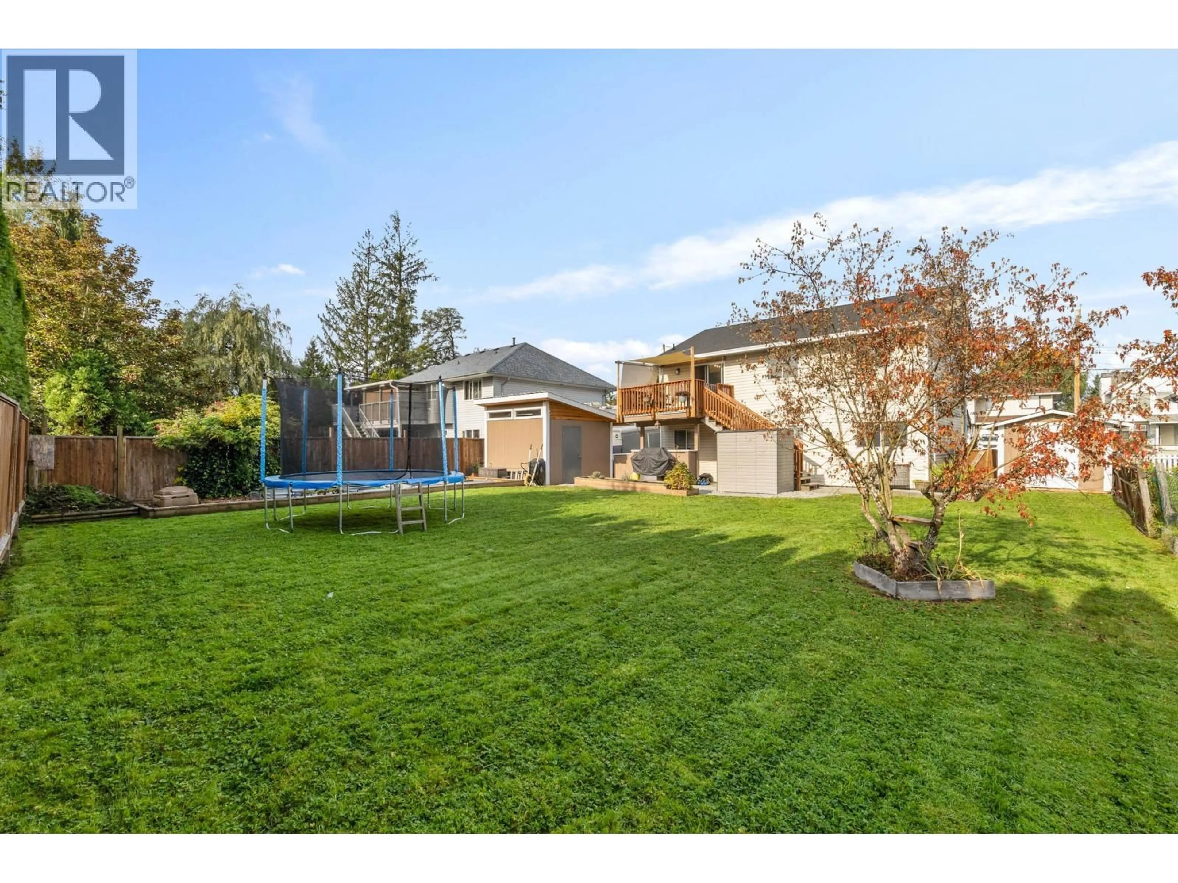 A pic from outside/outdoor area/front of a property/back of a property/a pic from drone, unknown for 20350 OSPRING STREET, Maple Ridge British Columbia V2X1K6