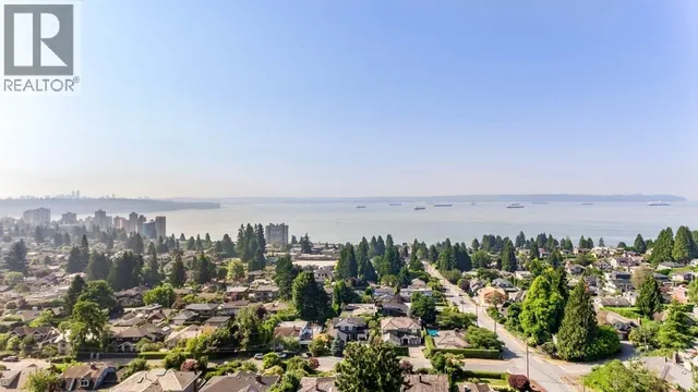 2479 OTTAWA AVENUE, West Vancouver