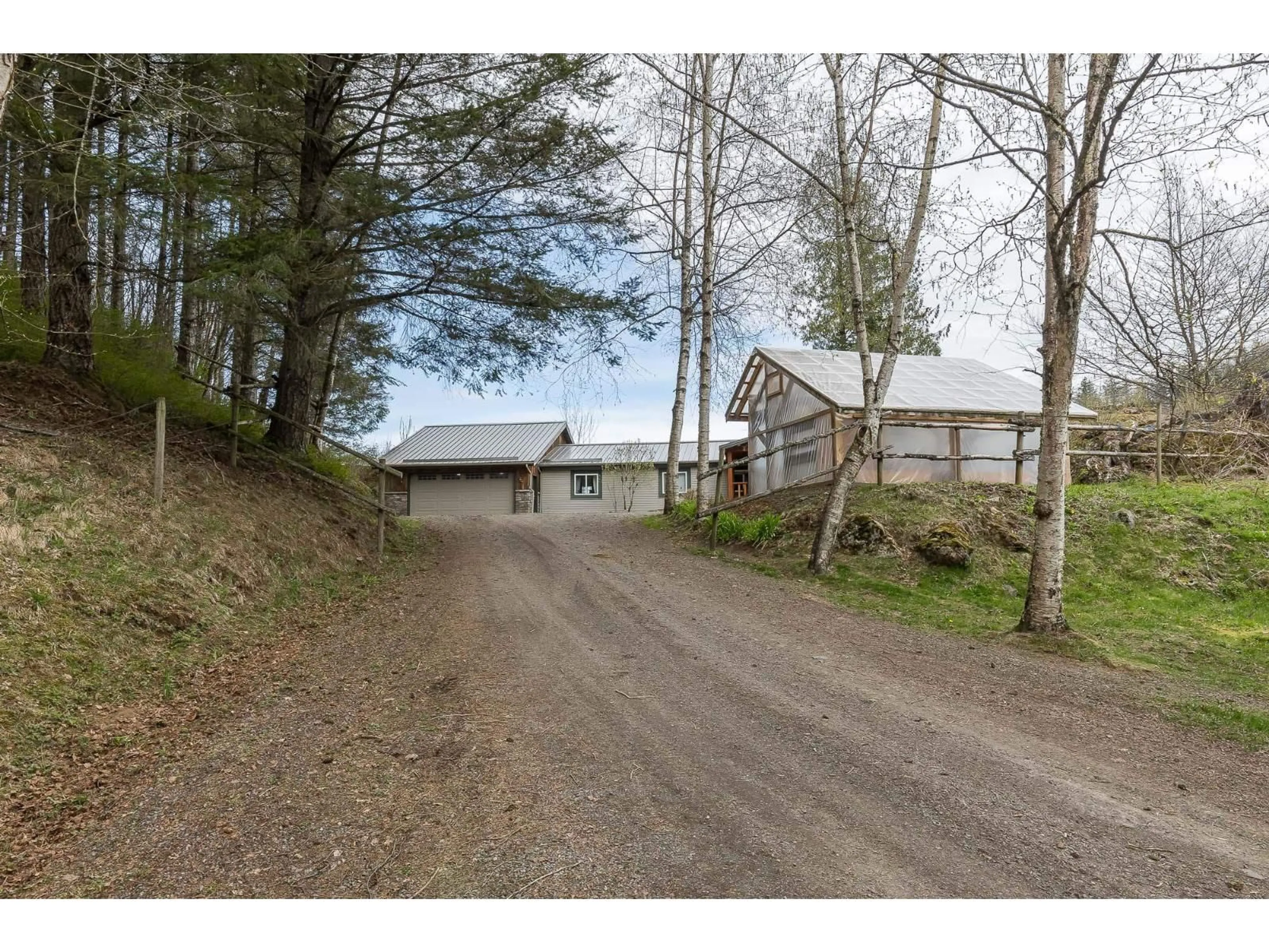 A pic from outside/outdoor area/front of a property/back of a property/a pic from drone, street for 48522 ELK VIEW ROAD, Chilliwack British Columbia V4Z1H1