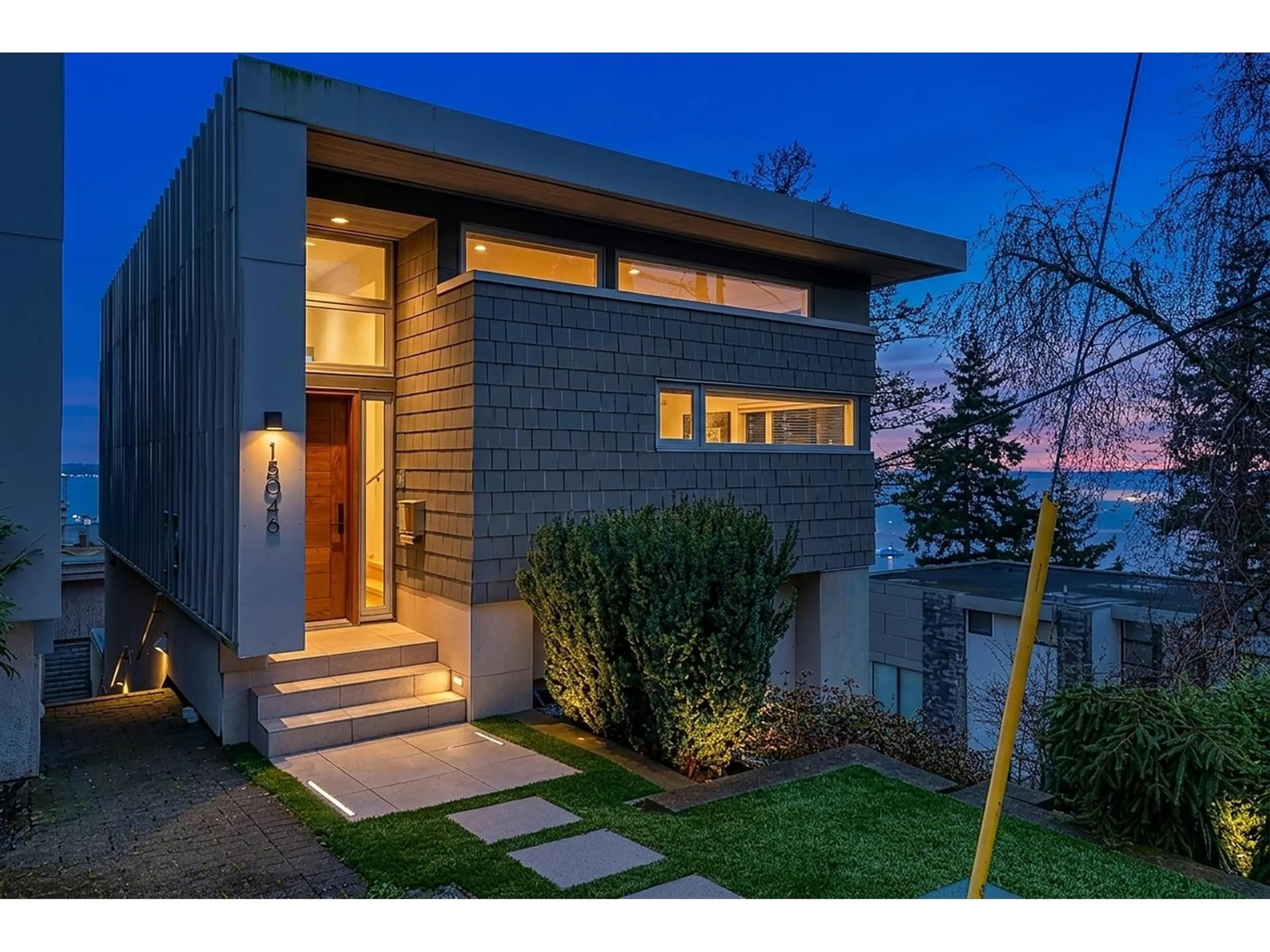 Home with brick exterior material, street for 15046 BUENA VISTA AVENUE, White Rock British Columbia V4B1X9