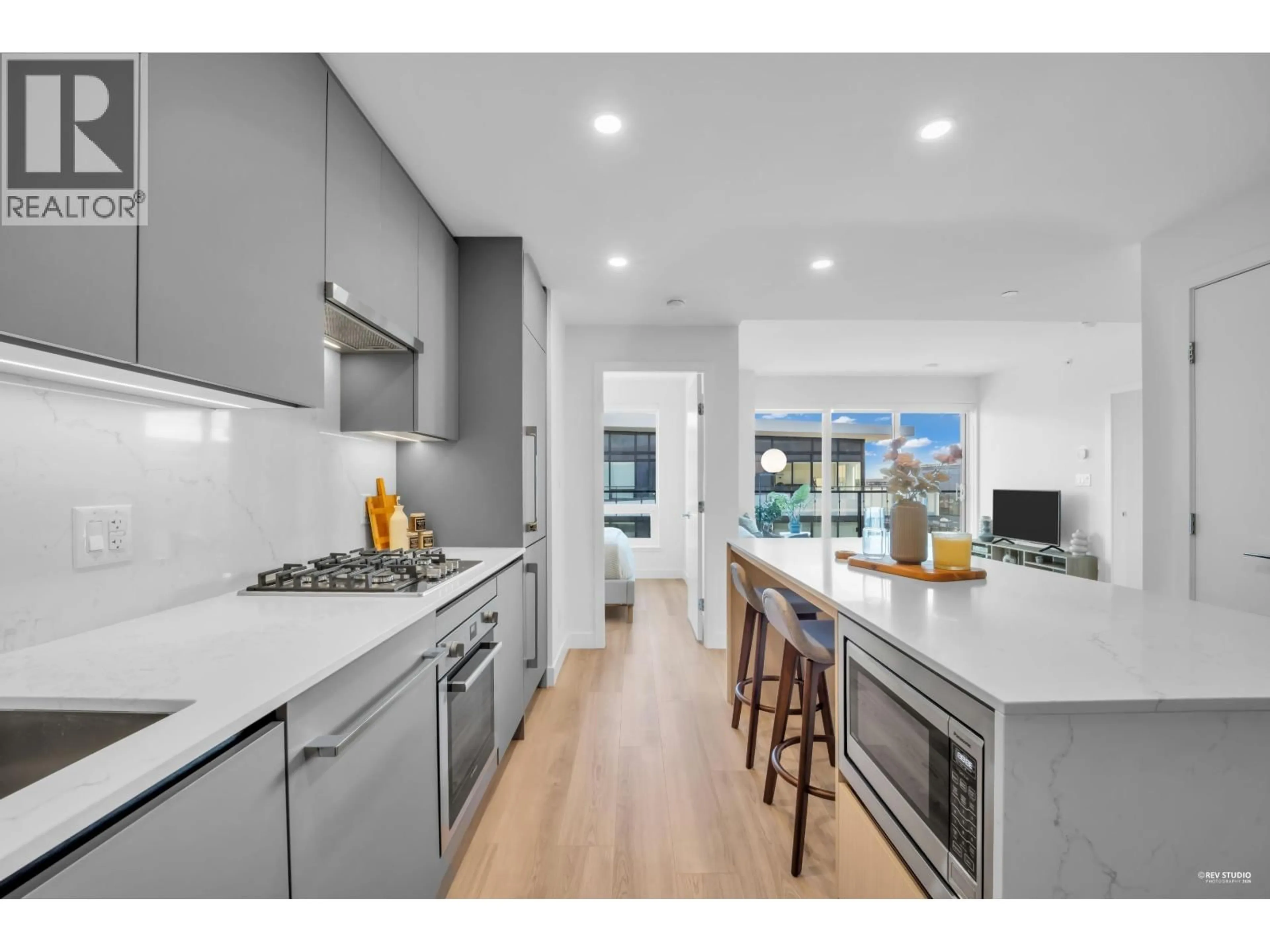 Open concept kitchen, unknown for 1510 - 5520 MCNAUGHTON ROAD, Richmond British Columbia V6X0X5