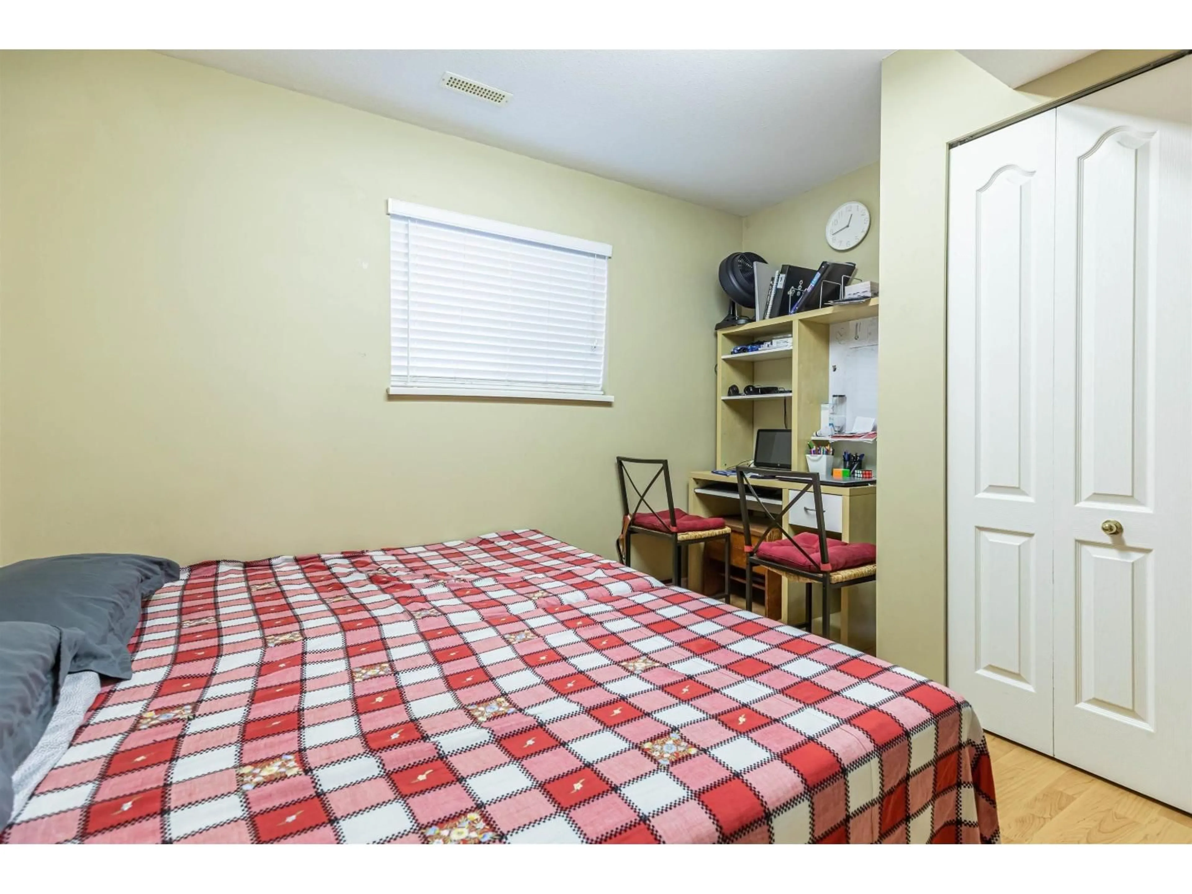A pic of a room for 14312 69A AVENUE, Surrey British Columbia V3W0E2