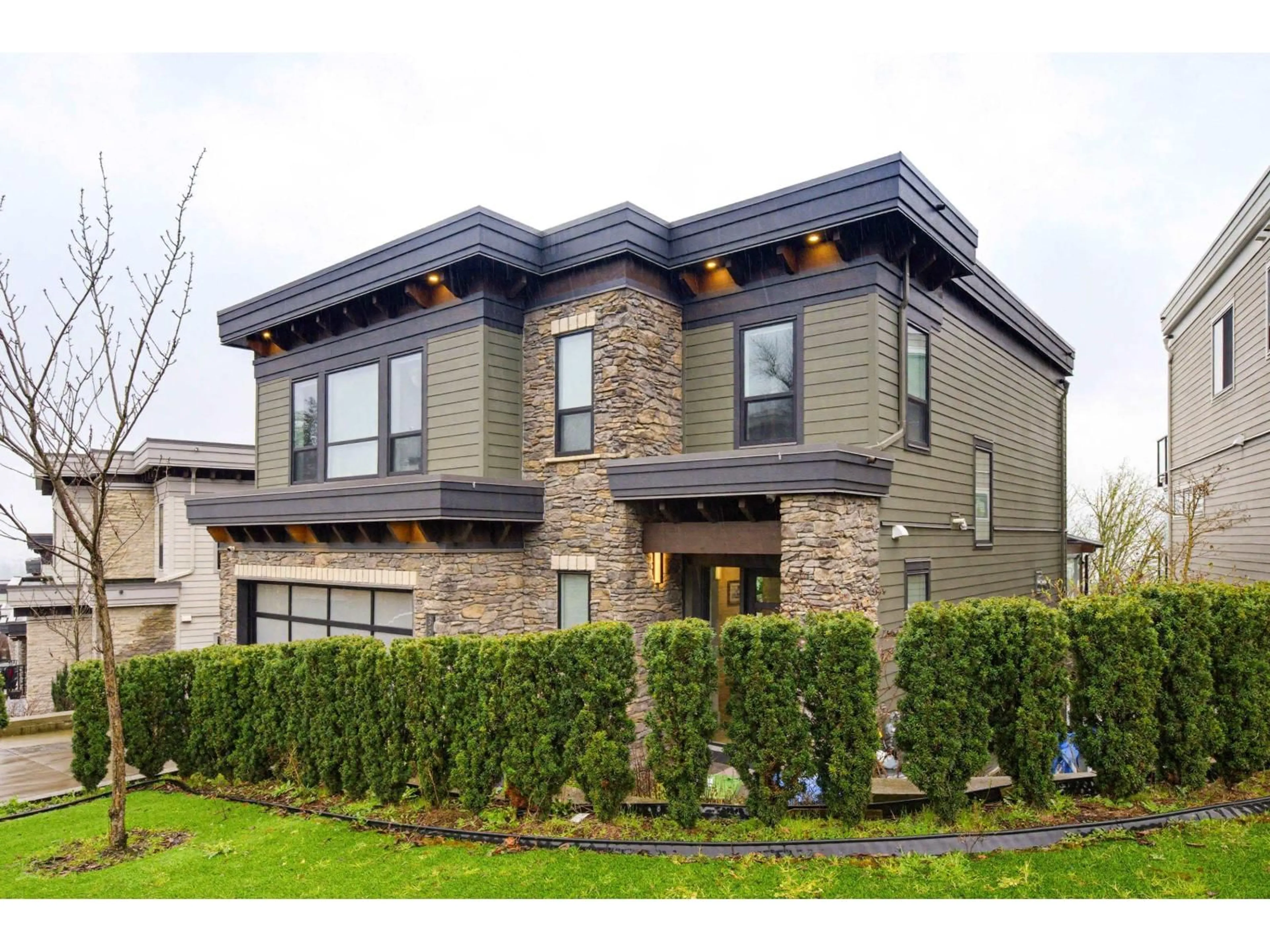 Home with brick exterior material, unknown for 35904 TIMBERLANE DRIVE, Abbotsford British Columbia V3G1G3