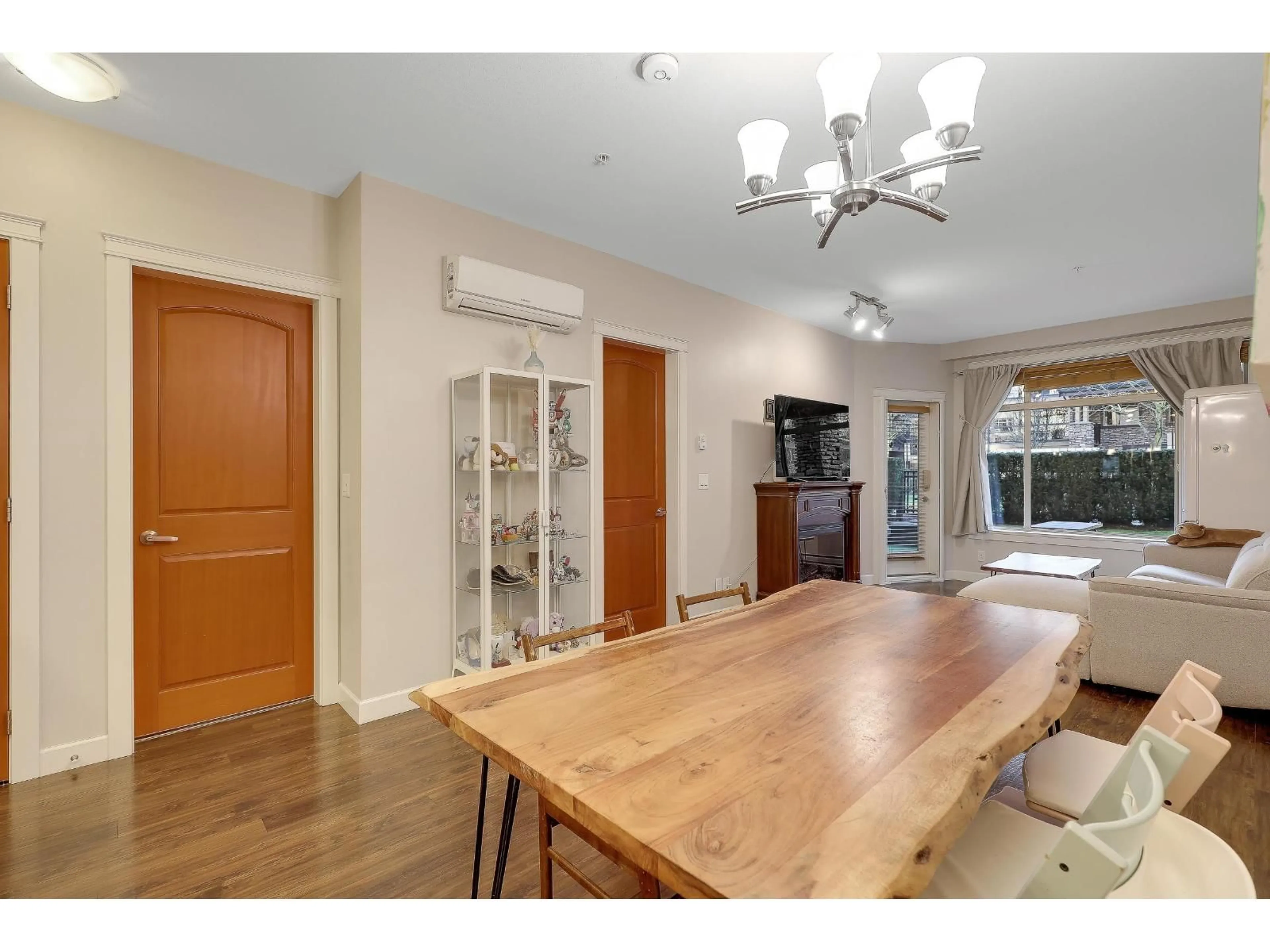 Dining room, wood/laminate floor for 155 - 8258 207A STREET, Langley British Columbia V2Y0N3