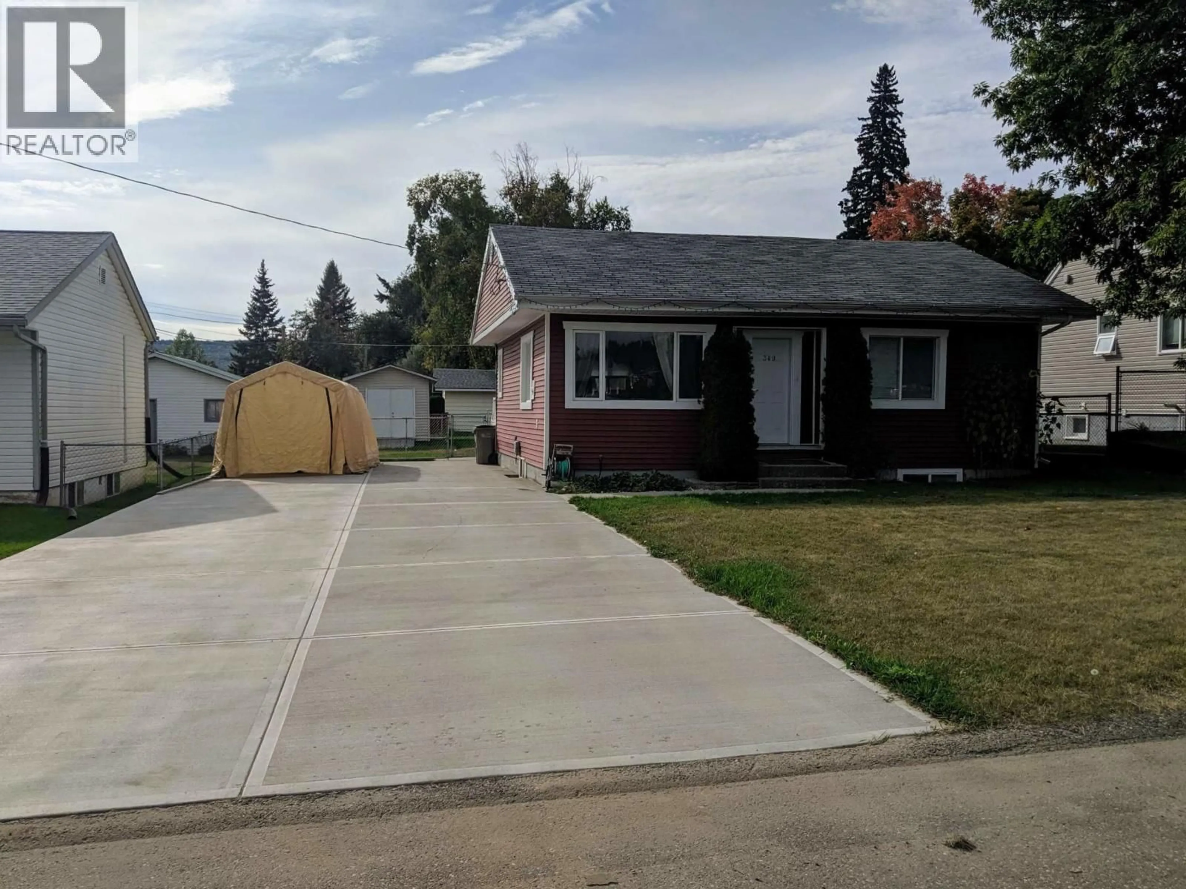 Home with vinyl exterior material, street for 349 GARDNER STREET, Quesnel British Columbia V2J3G9