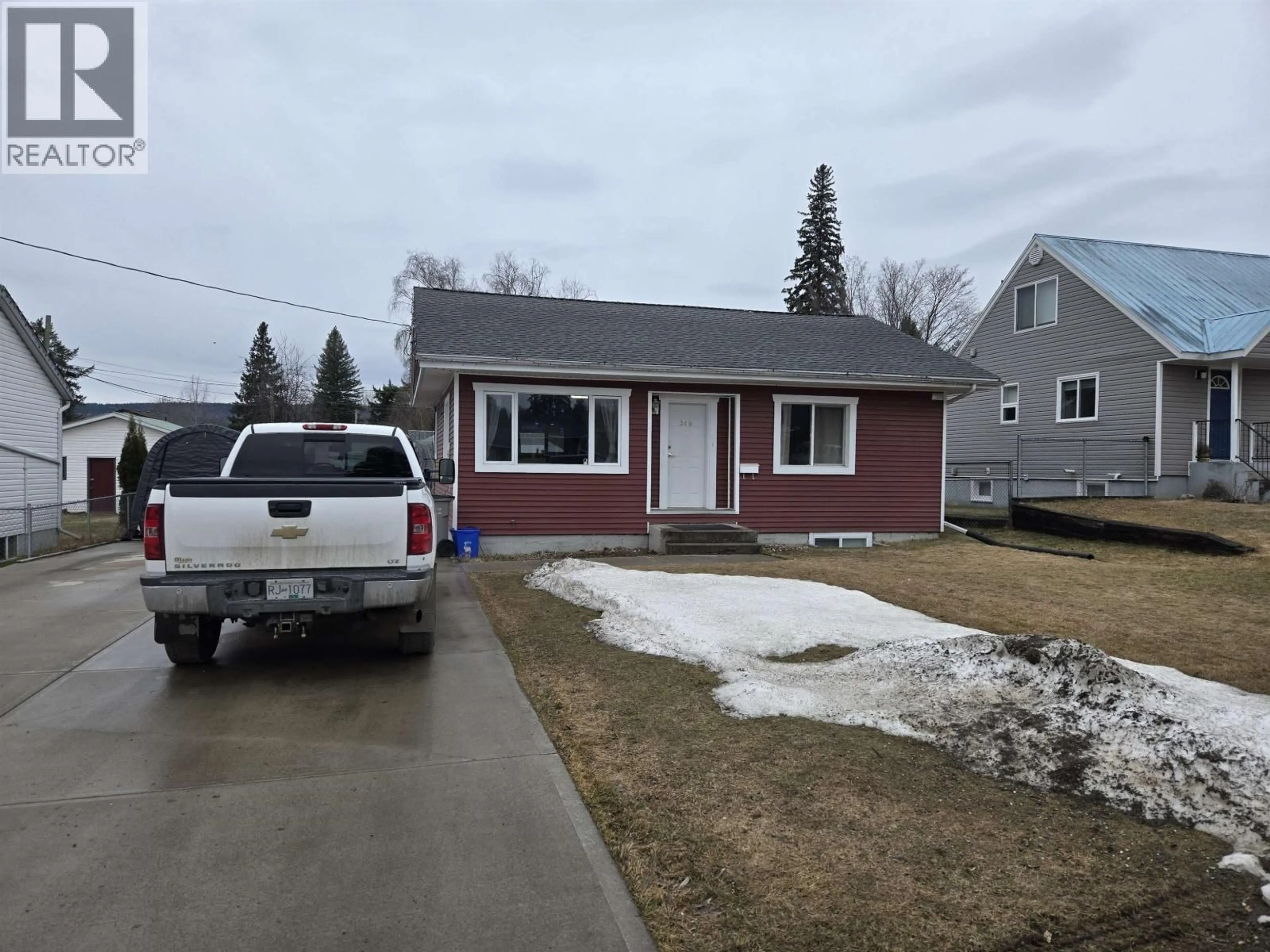 Home with vinyl exterior material, street for 349 GARDNER STREET, Quesnel British Columbia V2J3G9