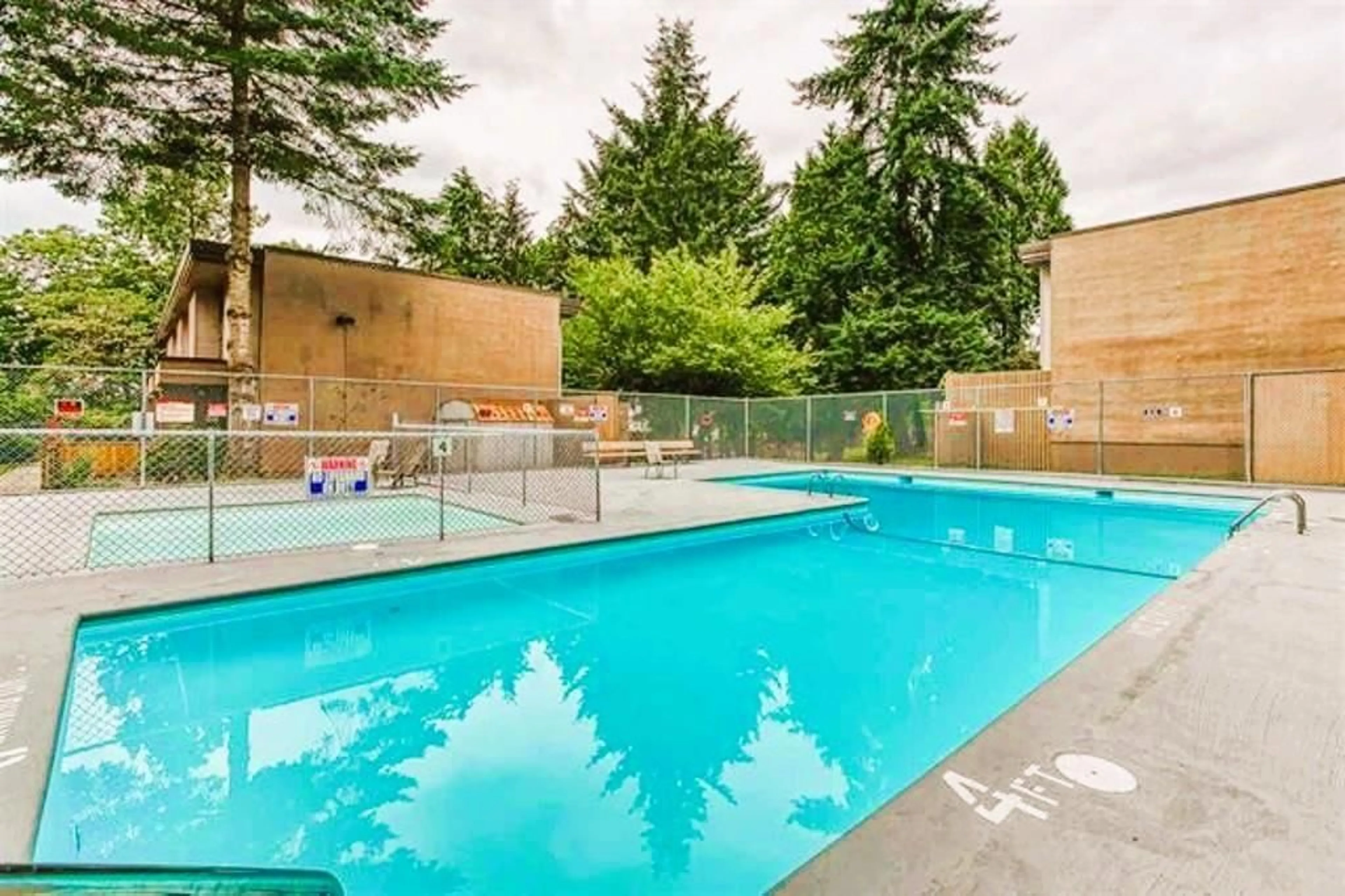 Pool for 28 - 13785 102 AVENUE, Surrey British Columbia V3T1N9