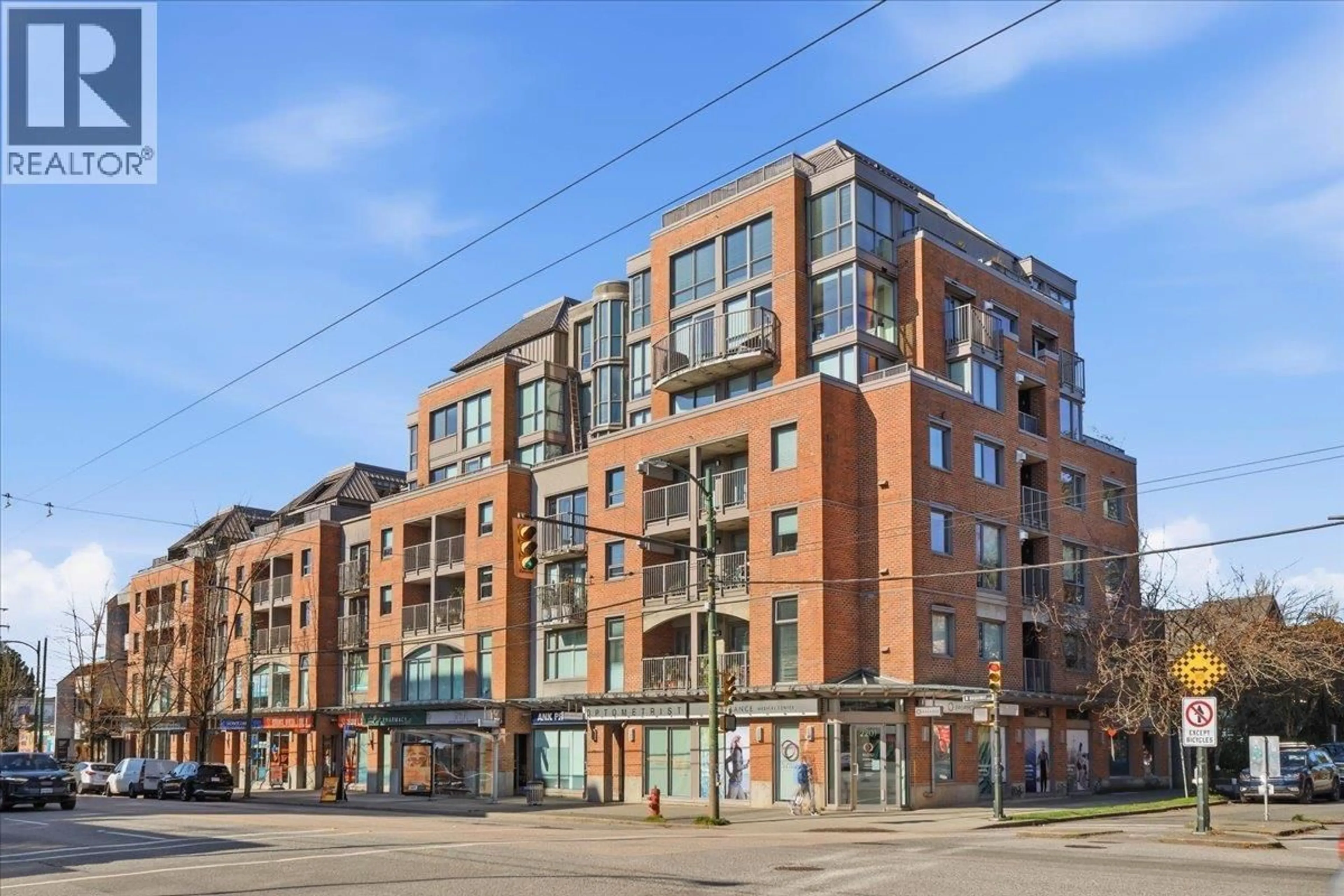 Unknown for 202 - 2483 YEW STREET, Vancouver British Columbia V6K3H3