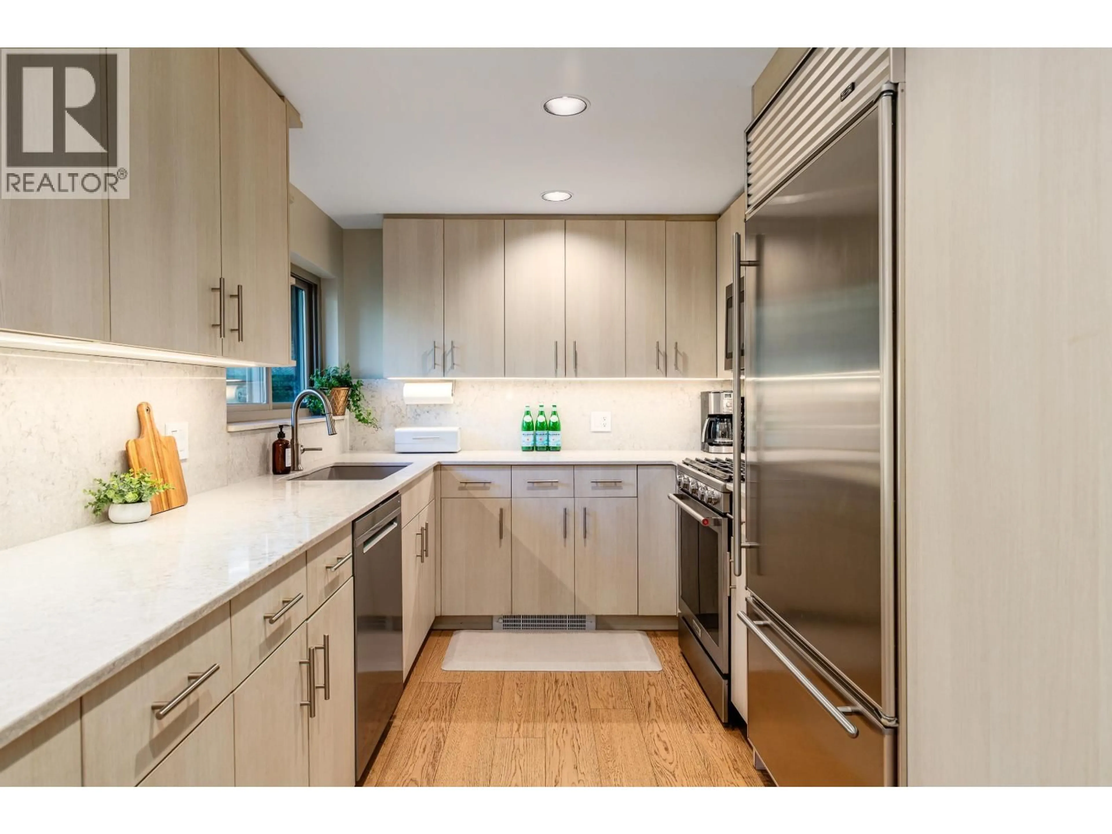 Unknown for 9167 EMERALD DRIVE, Whistler British Columbia V8E0G5