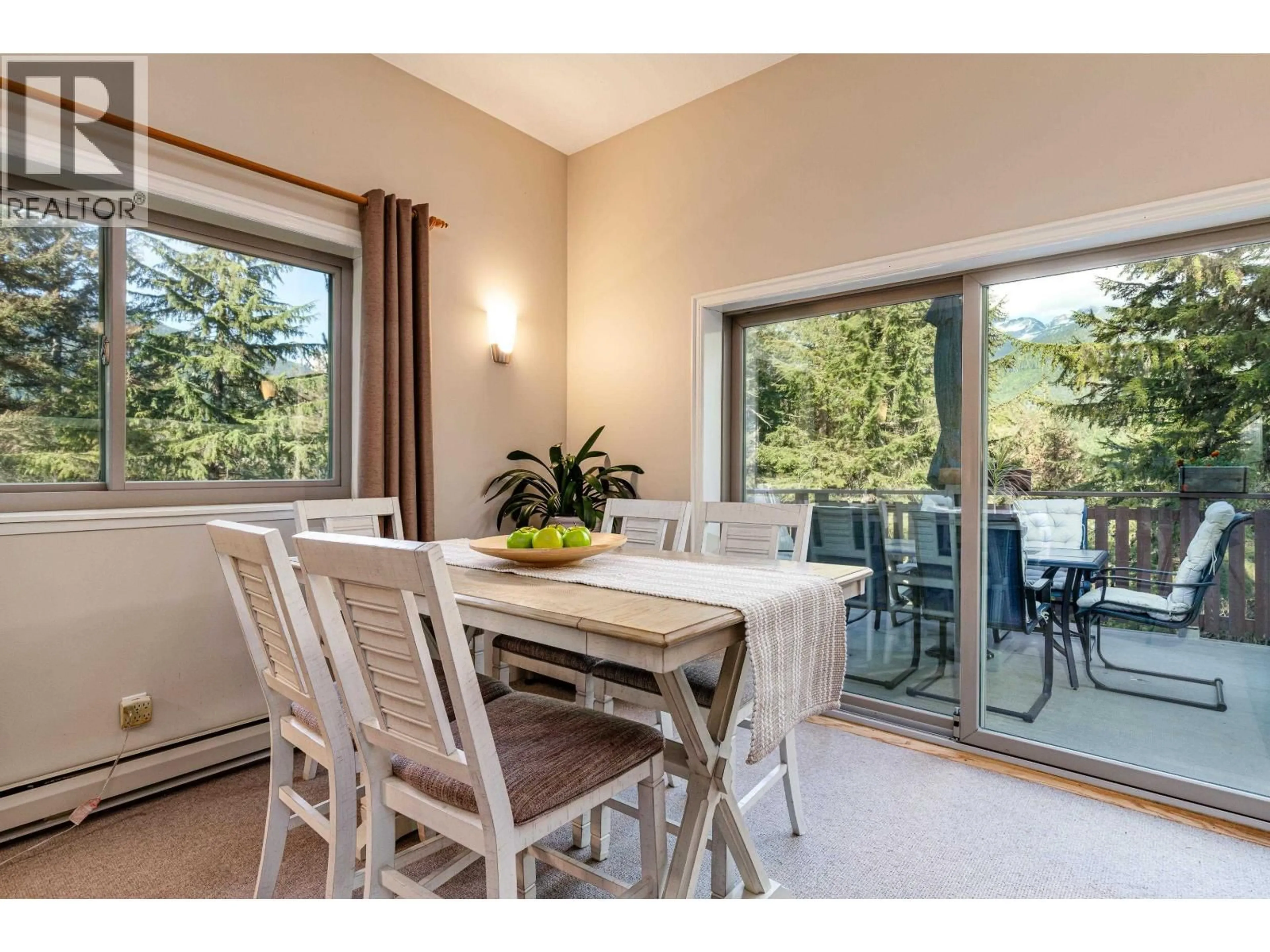Dining room, wood/laminate floor for 9167 EMERALD DRIVE, Whistler British Columbia V8E0G5