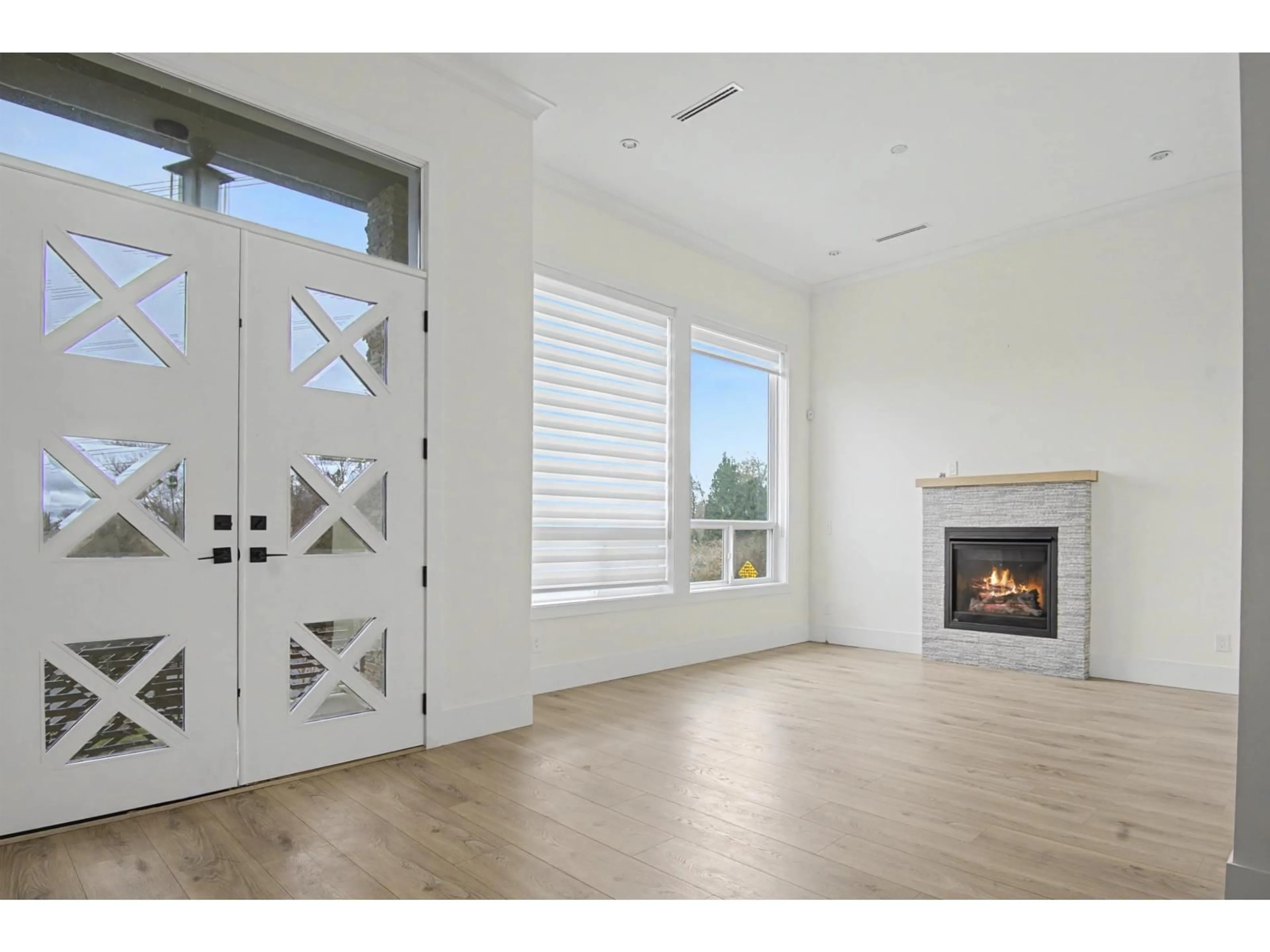 Unknown for 16685 15A AVENUE, Surrey British Columbia V3S9X7