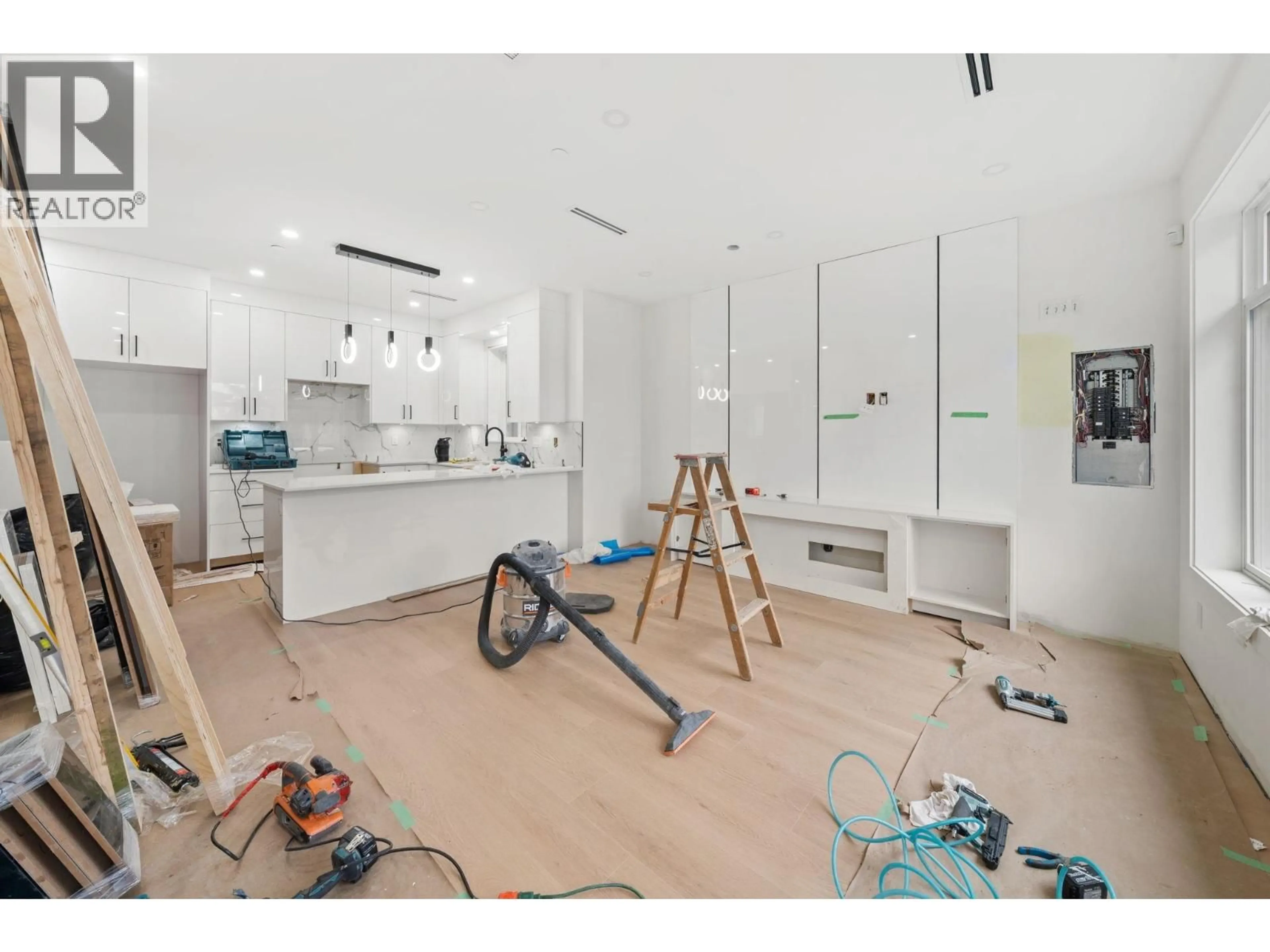 Open concept kitchen, unknown for 279 48TH AVENUE, Vancouver British Columbia V5W2C9