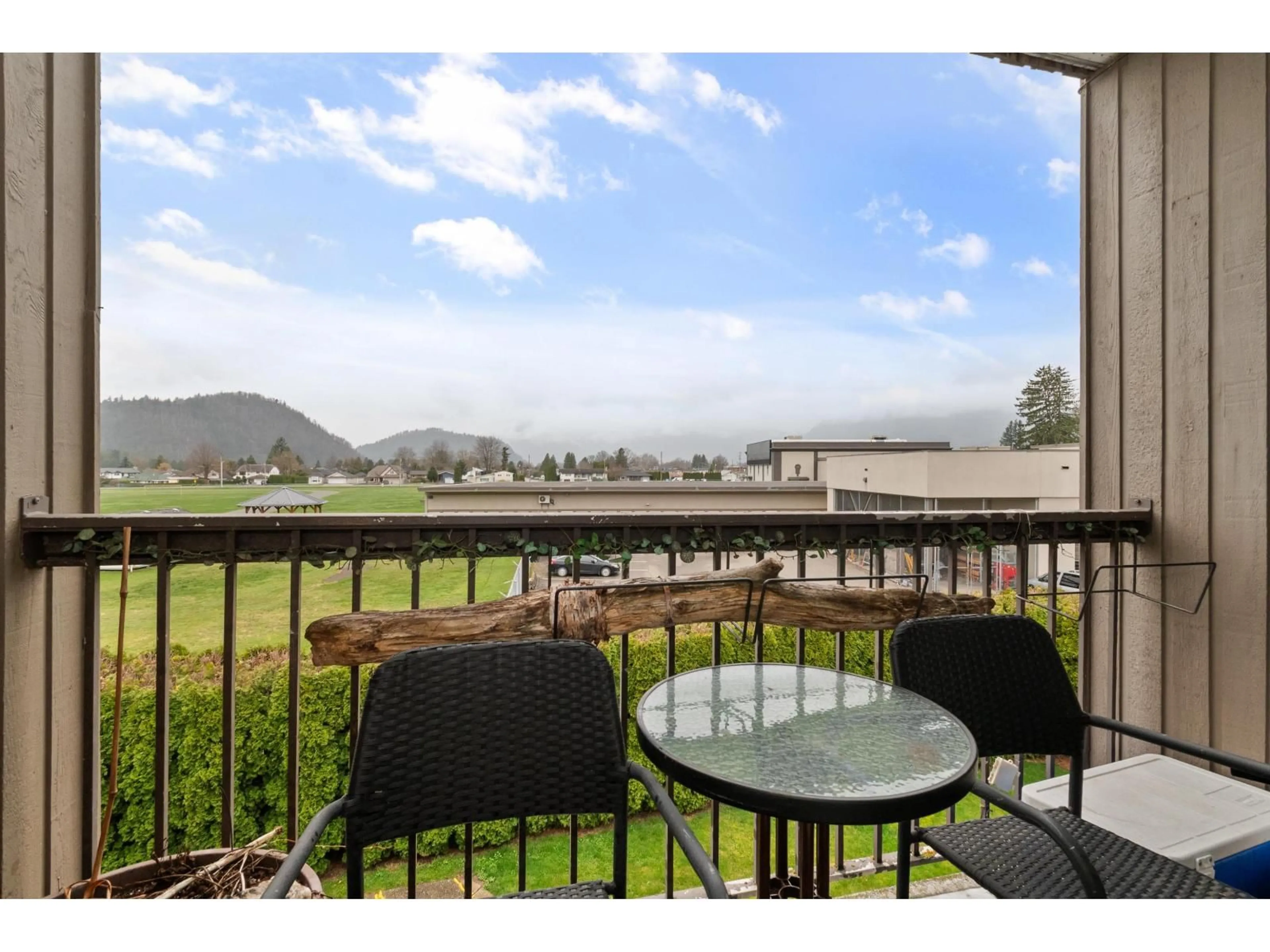 Patio, water/lake/river/ocean view for 342 - 1783 AGASSIZ-ROSEDALE NO 9 HIGHWAY, Agassiz British Columbia V0M1A4