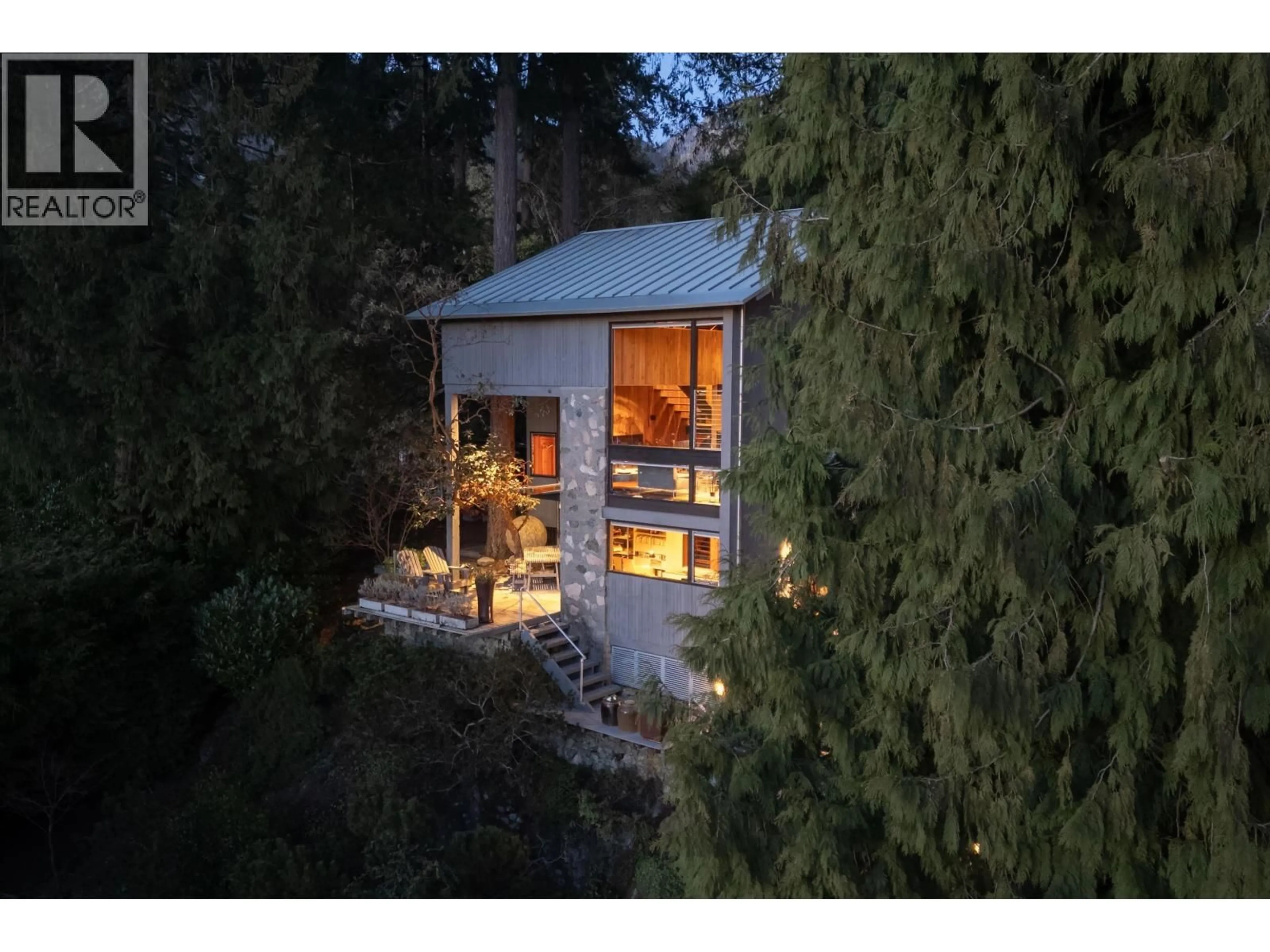 Shed for 5757 TELEGRAPH TRAIL, West Vancouver British Columbia V7W1R5