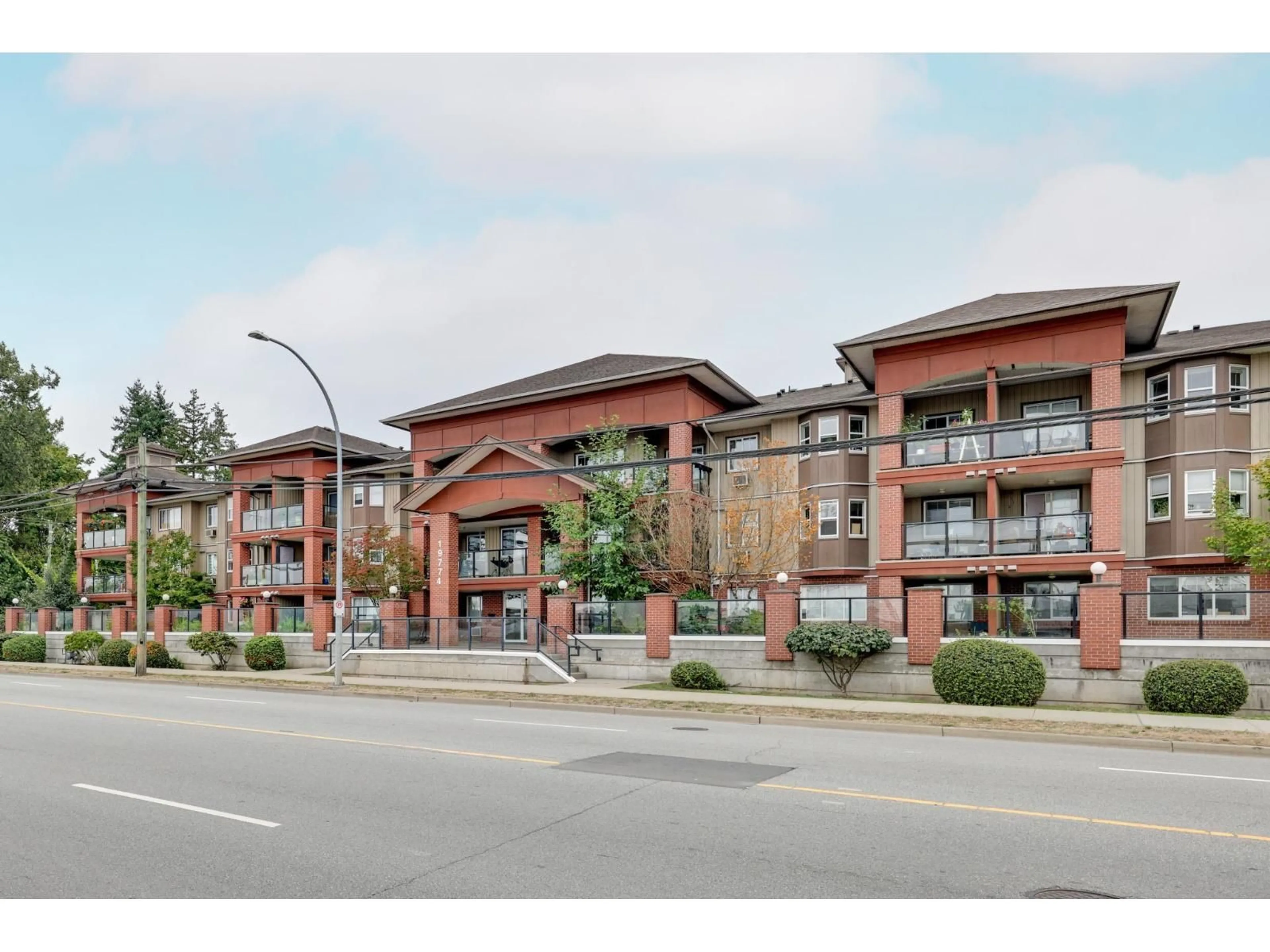 Unknown for 317 - 19774 56 AVENUE, Langley British Columbia V3A3X6