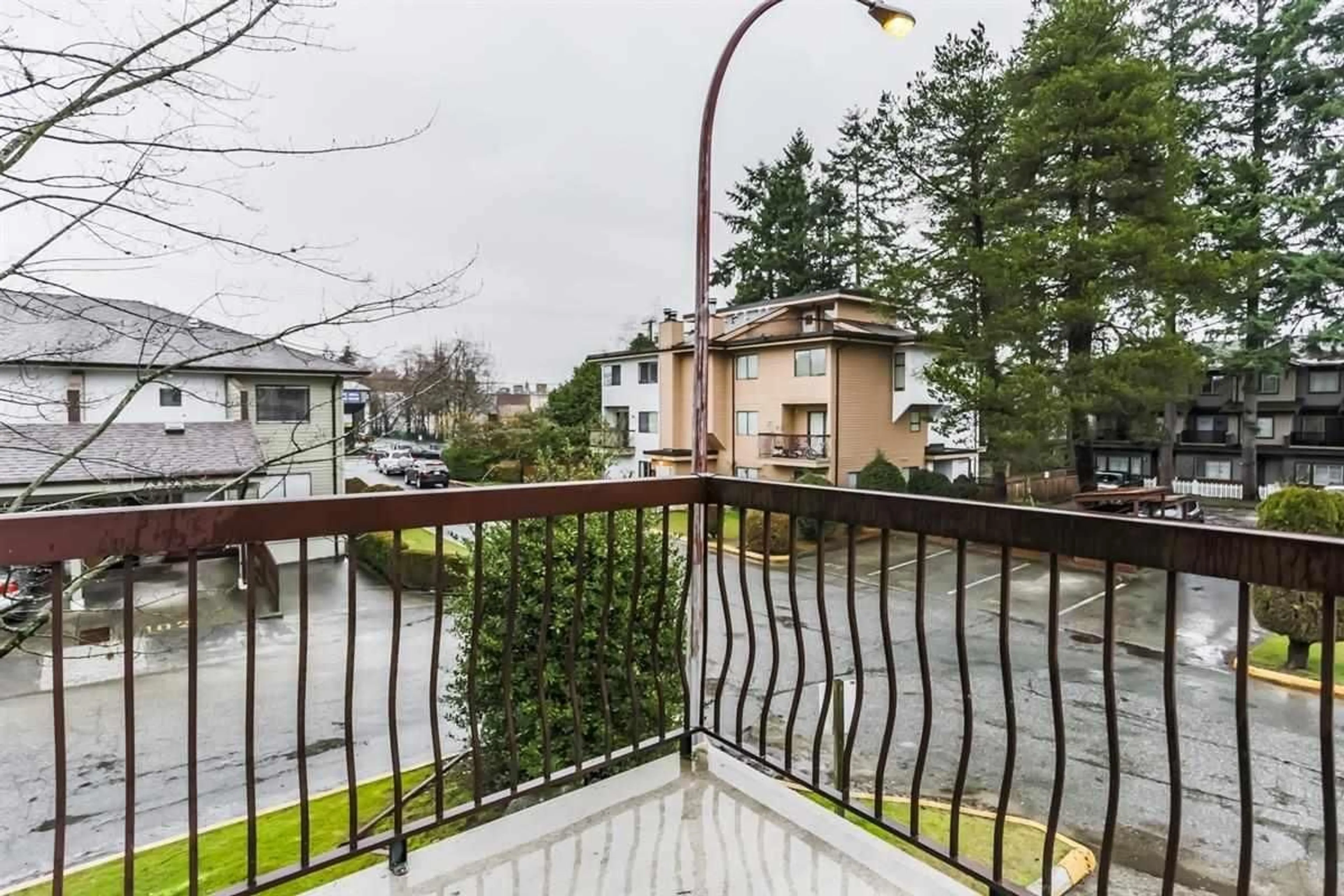 Patio, unknown for 204 - 13316 71B AVENUE, Surrey British Columbia V3W7Z4